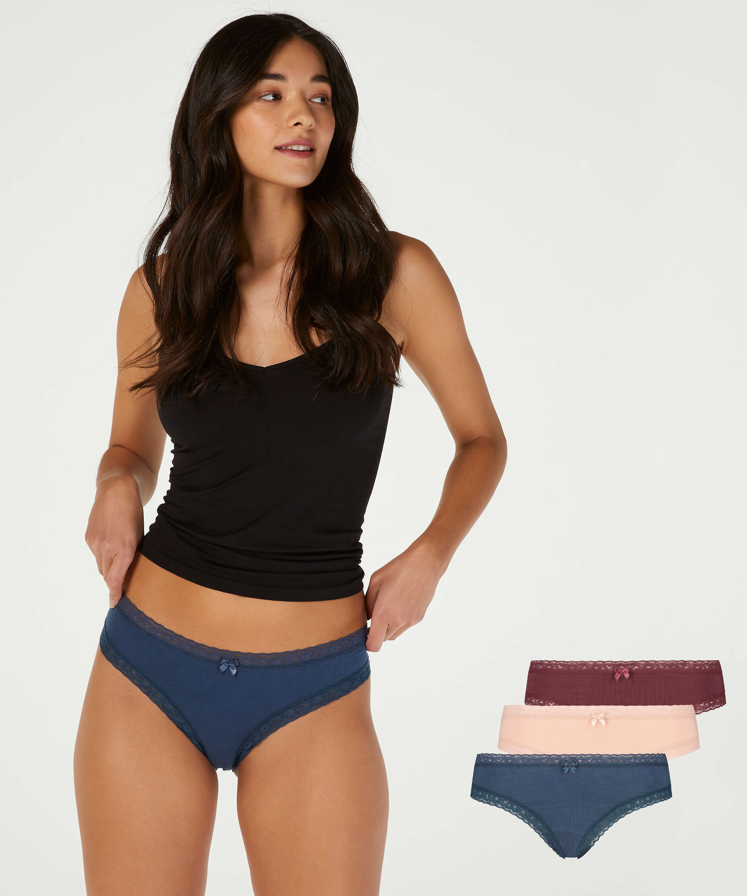 3 paar brazilians Wild Girls Club, Rood, main