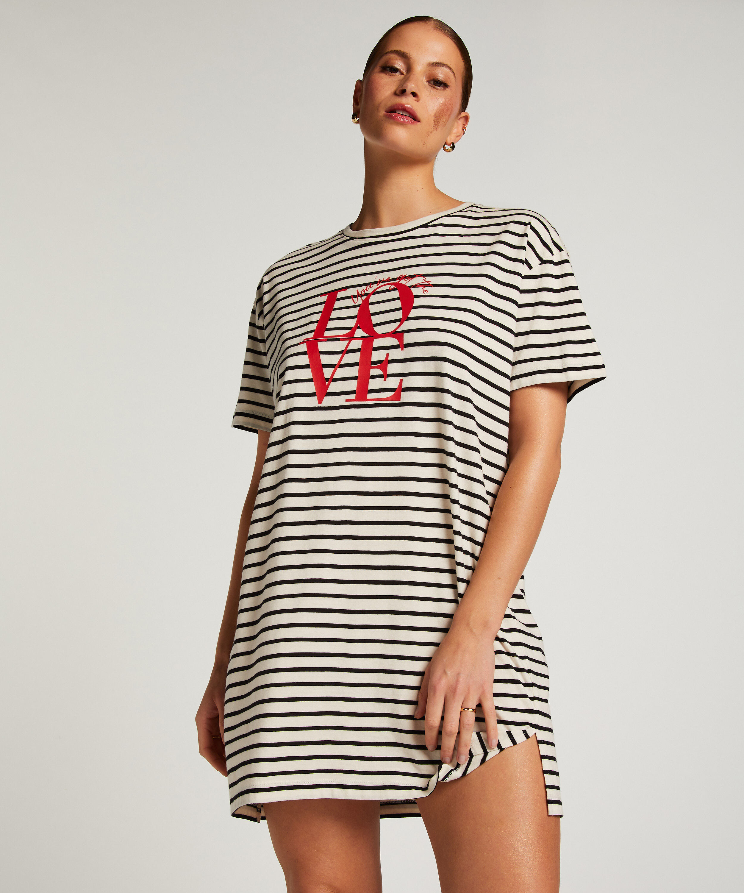 Nachthemd ronde hals, Zwart Nachthemd ronde hals, Zwart