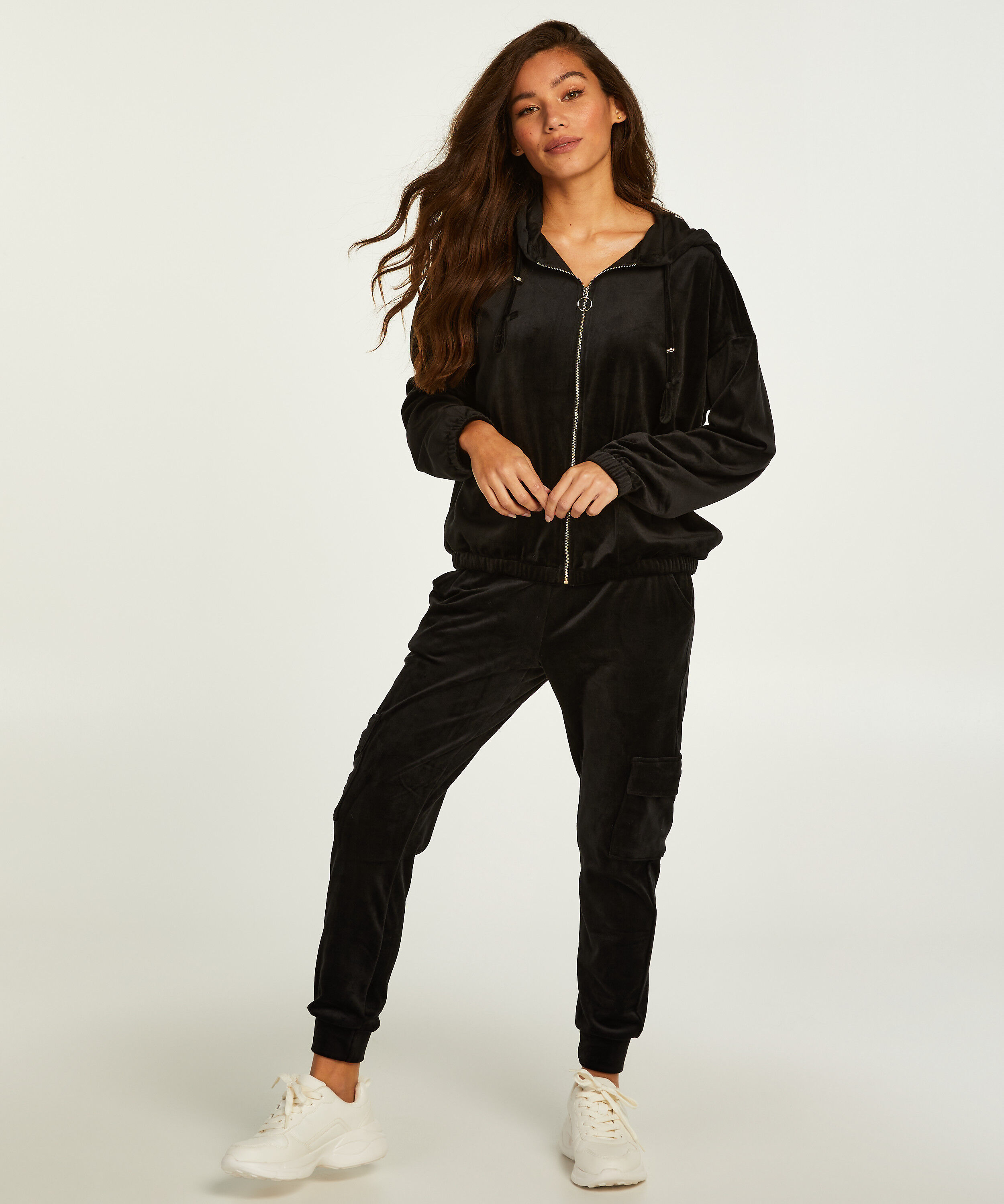 Petite Joggingbroek Velours voor €29.99 - Pyjamabroeken - Hunkemöller