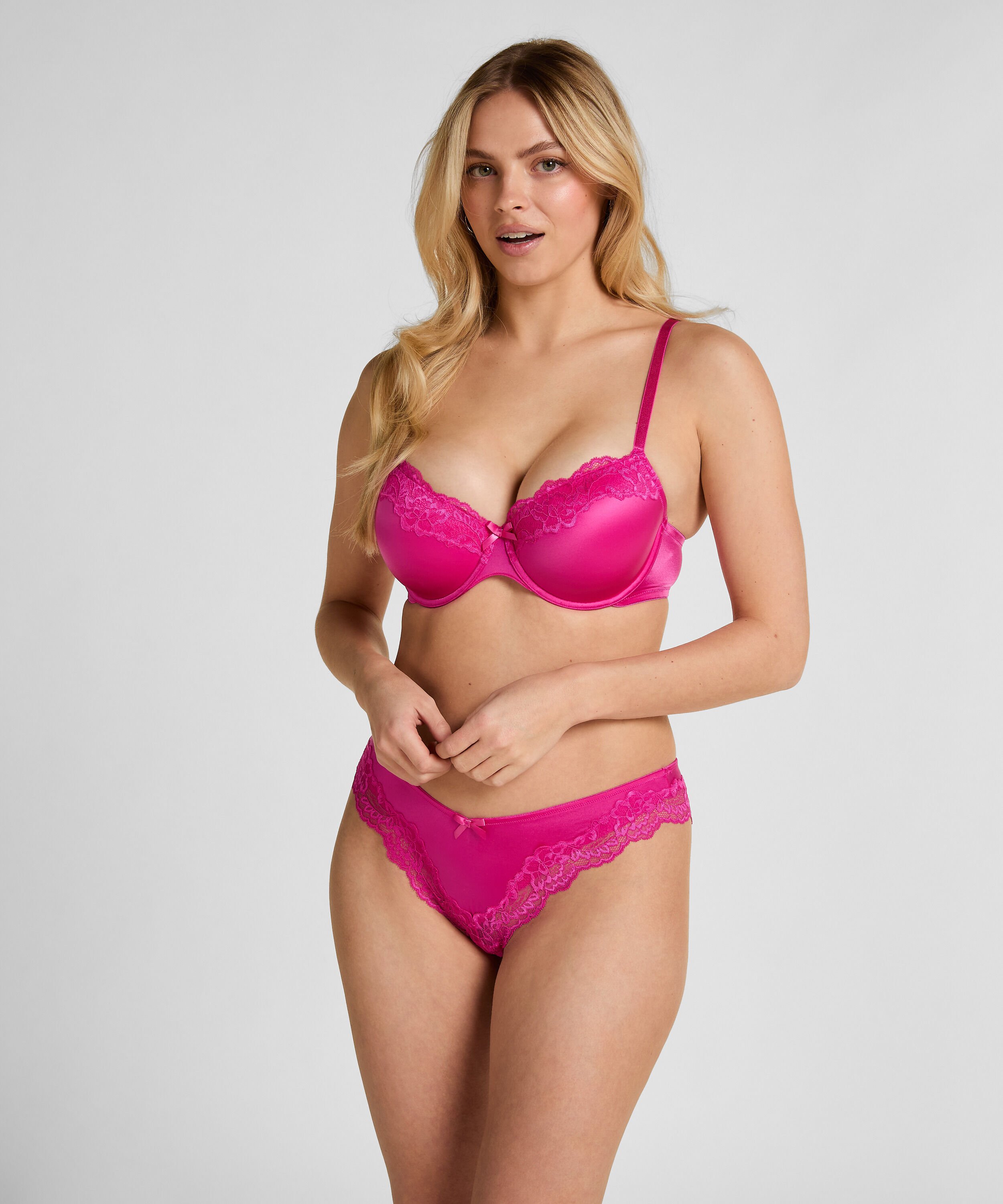 Brazilian Lace & Shine, Roze Brazilian Lace & Shine, Roze