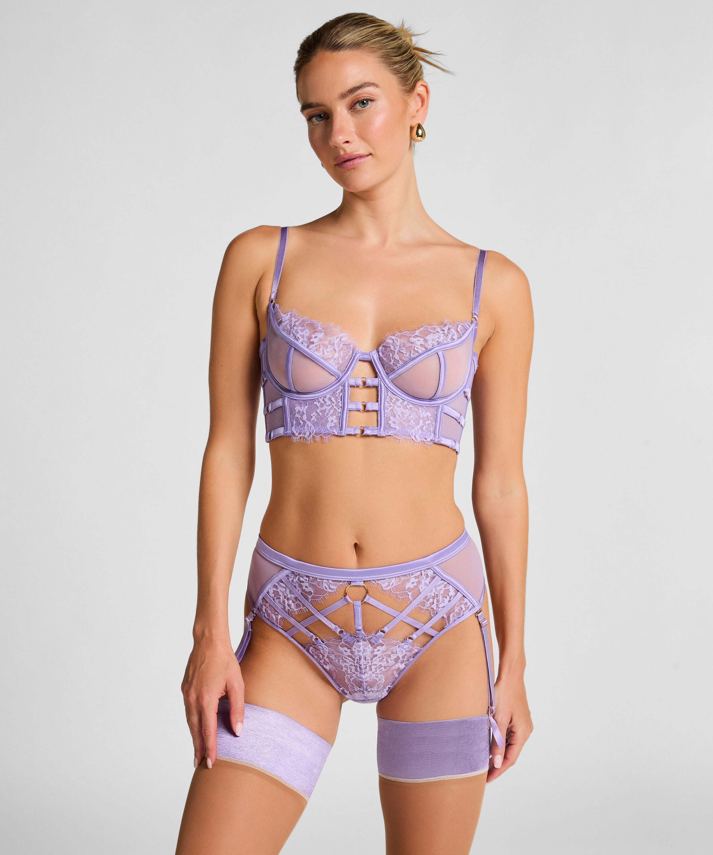 String Nienke, Paars String Nienke, Paars