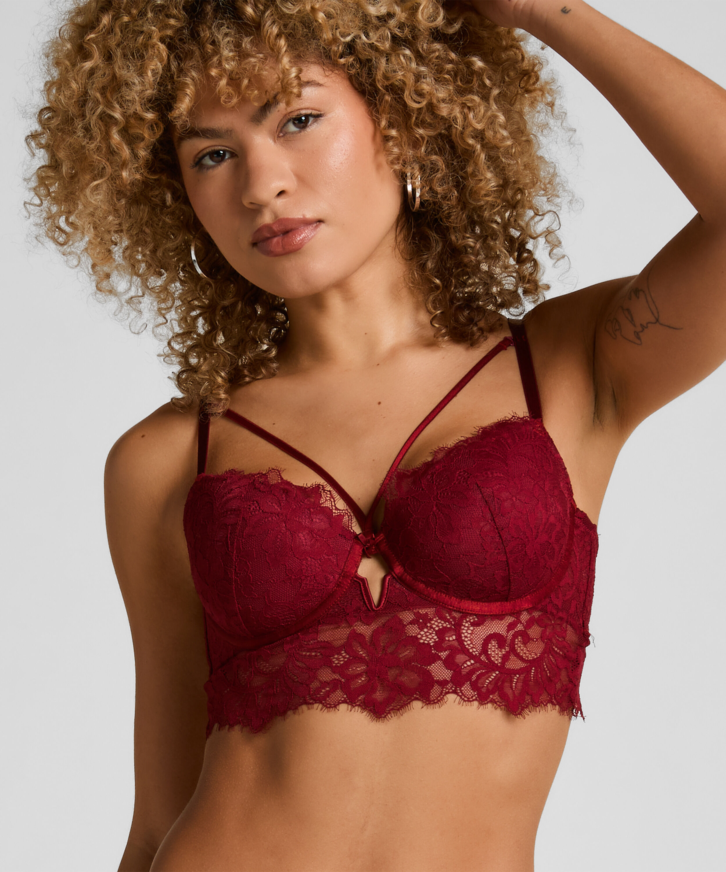 Voorgevormde longline beugel bh Isabella, Rood