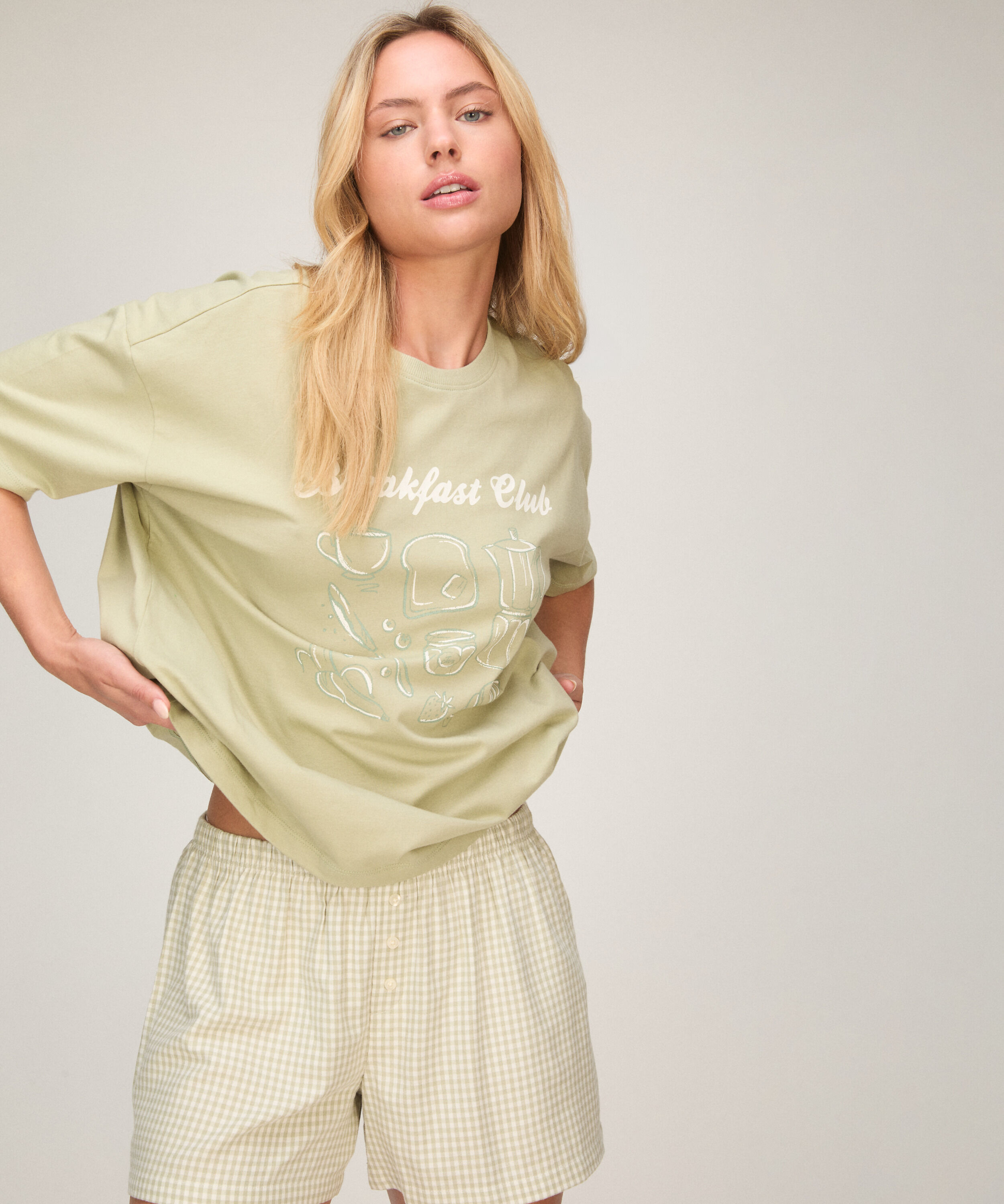 Pyjamaset met Short en T-shirt, Groen Pyjamaset met Short en T-shirt, Groen