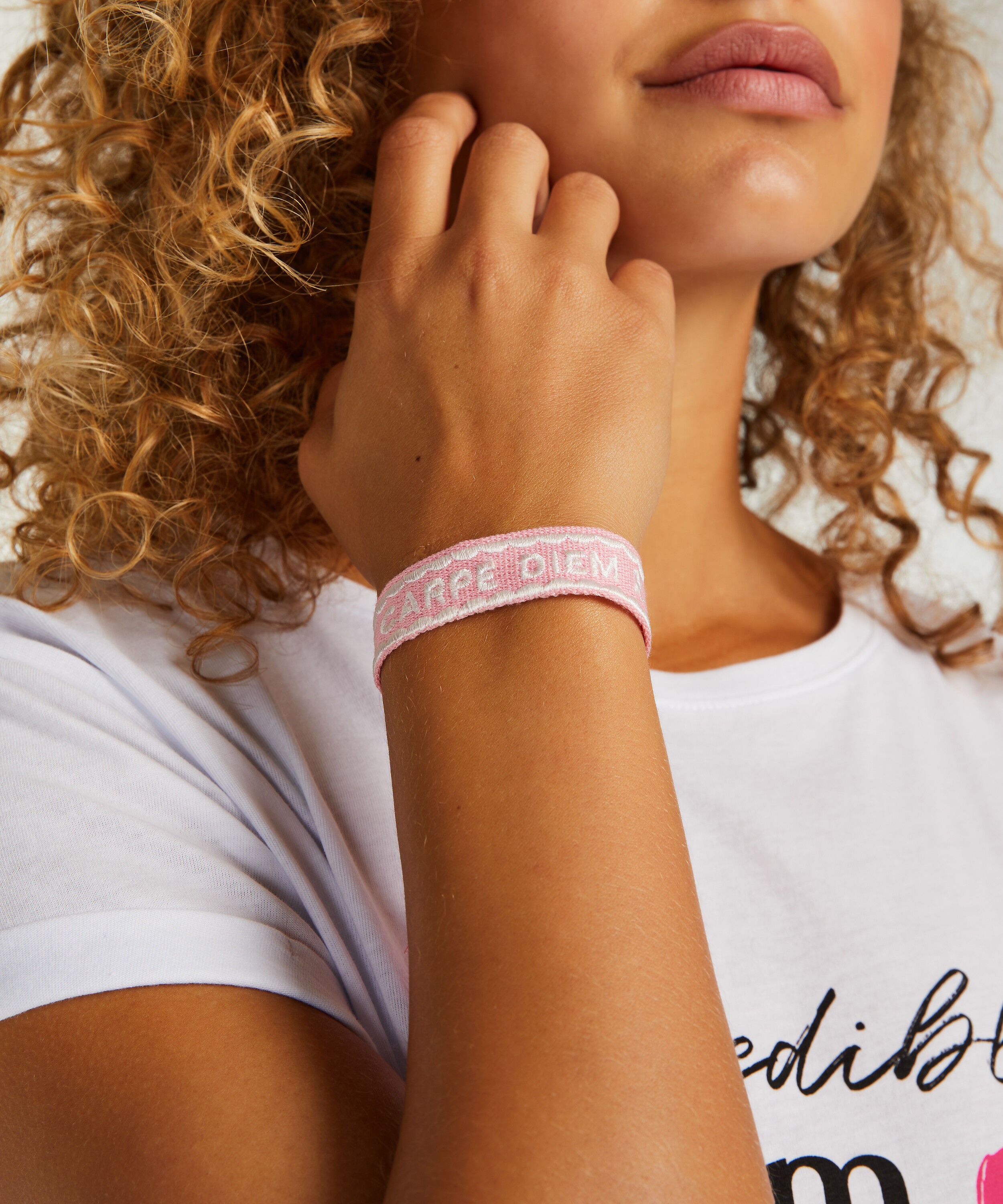 Pink Ribbon Armband, Roze