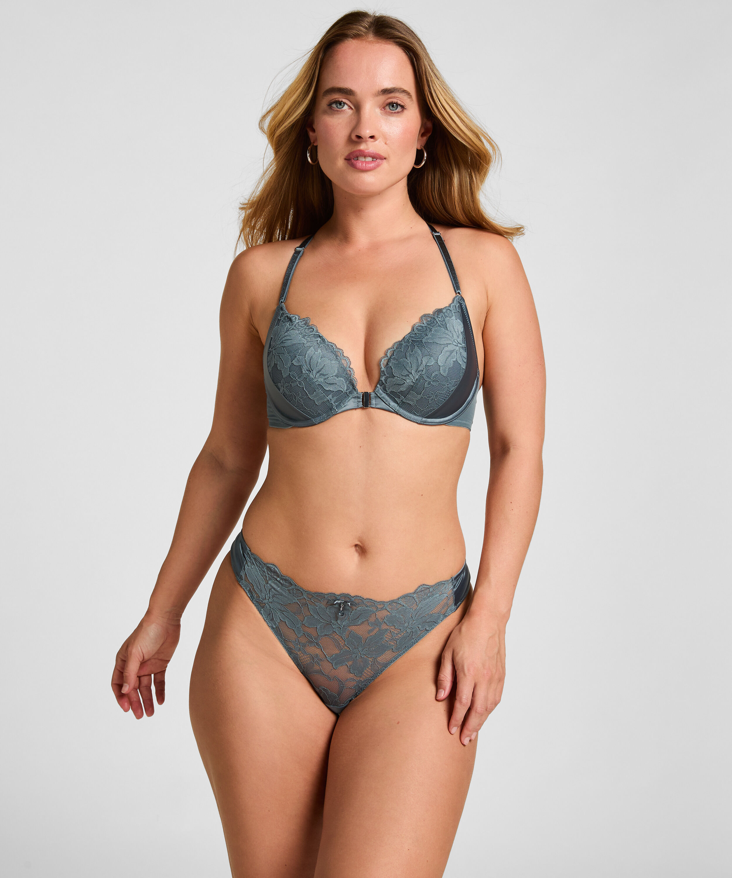 Hoog Uitgesneden String Viktoria, Blauw Hoog Uitgesneden String Viktoria, Blauw