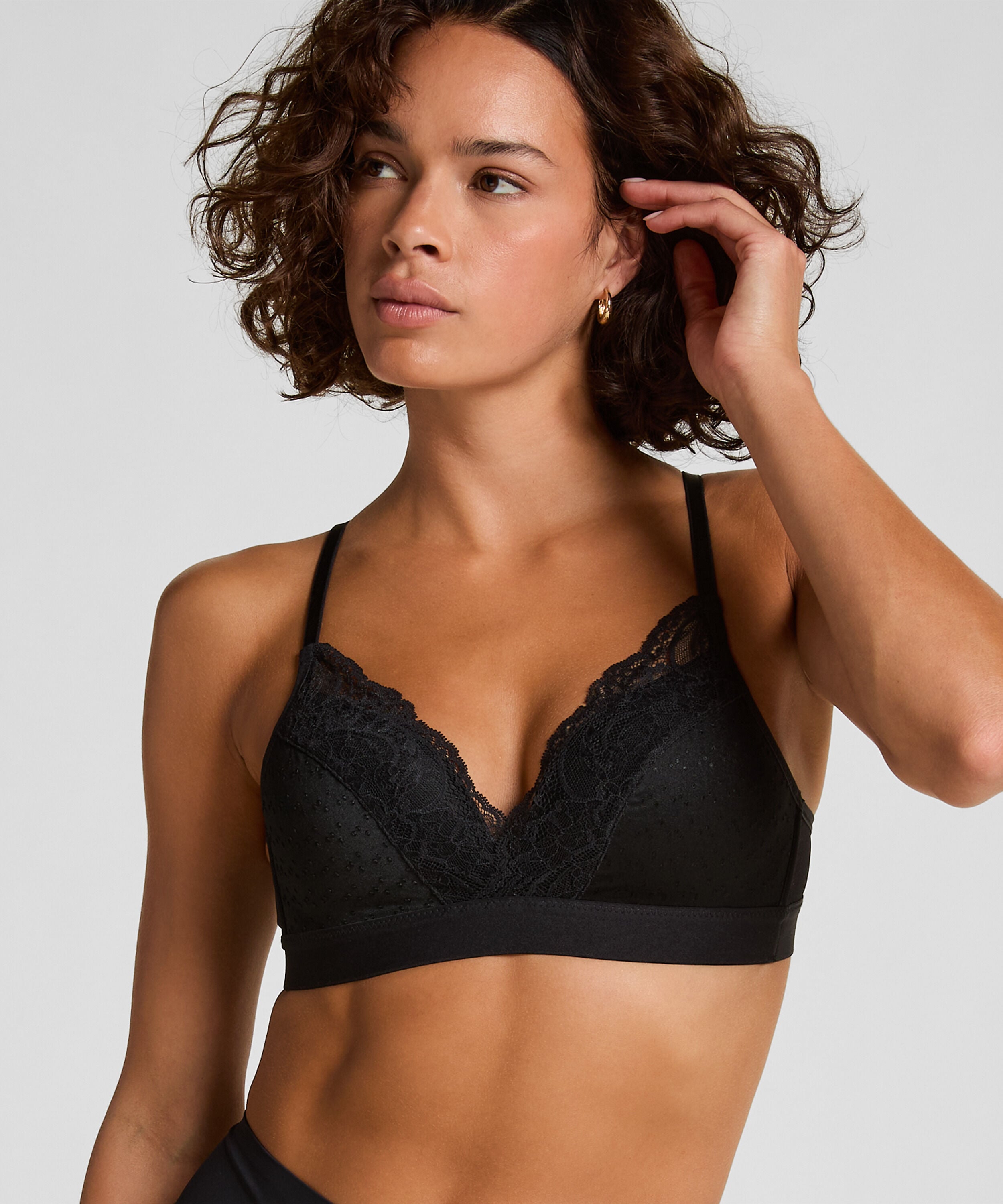 Voorgevormde bh zonder beugel Sophie, Zwart Voorgevormde bh zonder beugel Sophie, Zwart
