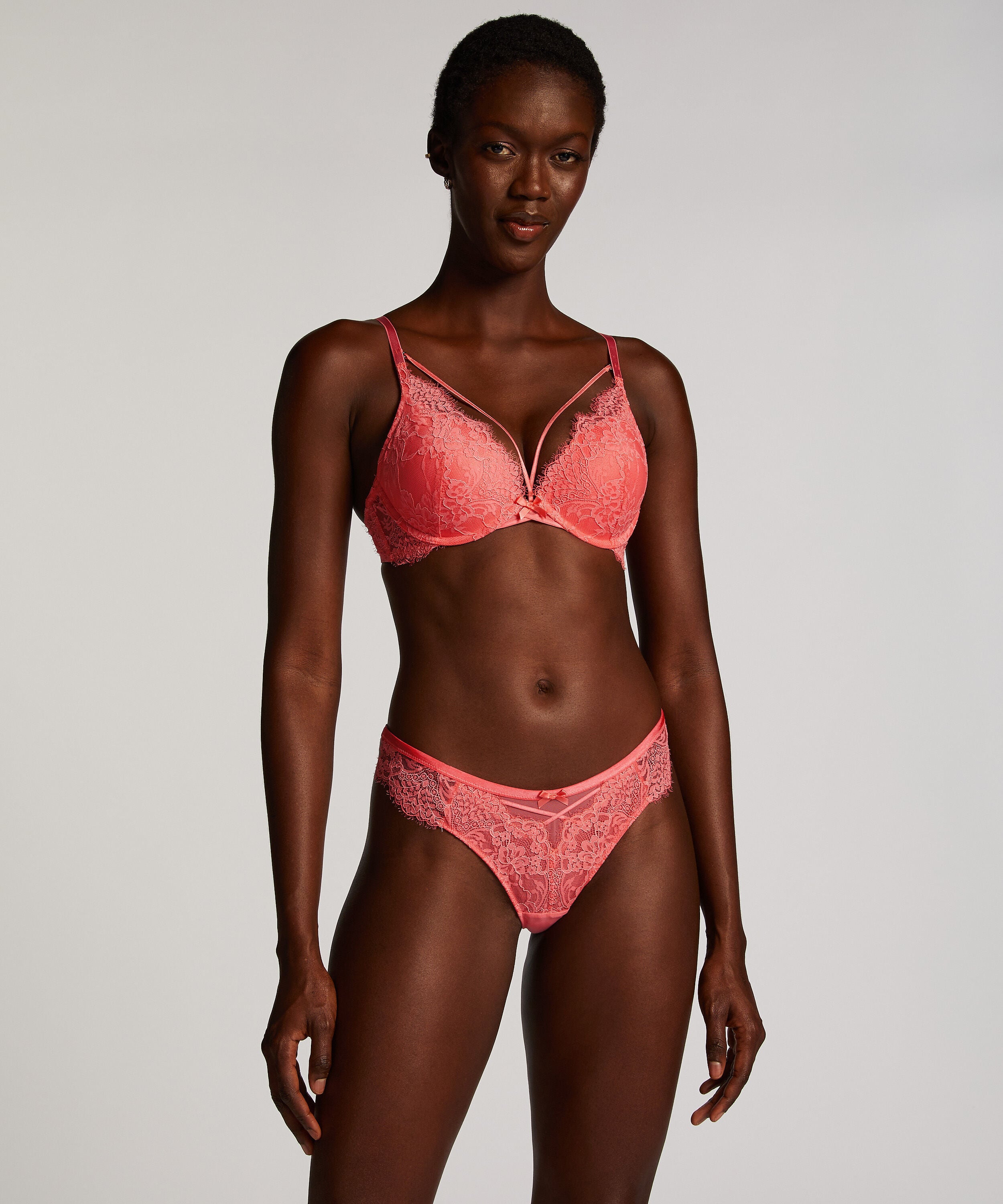 String Arabella, Roze