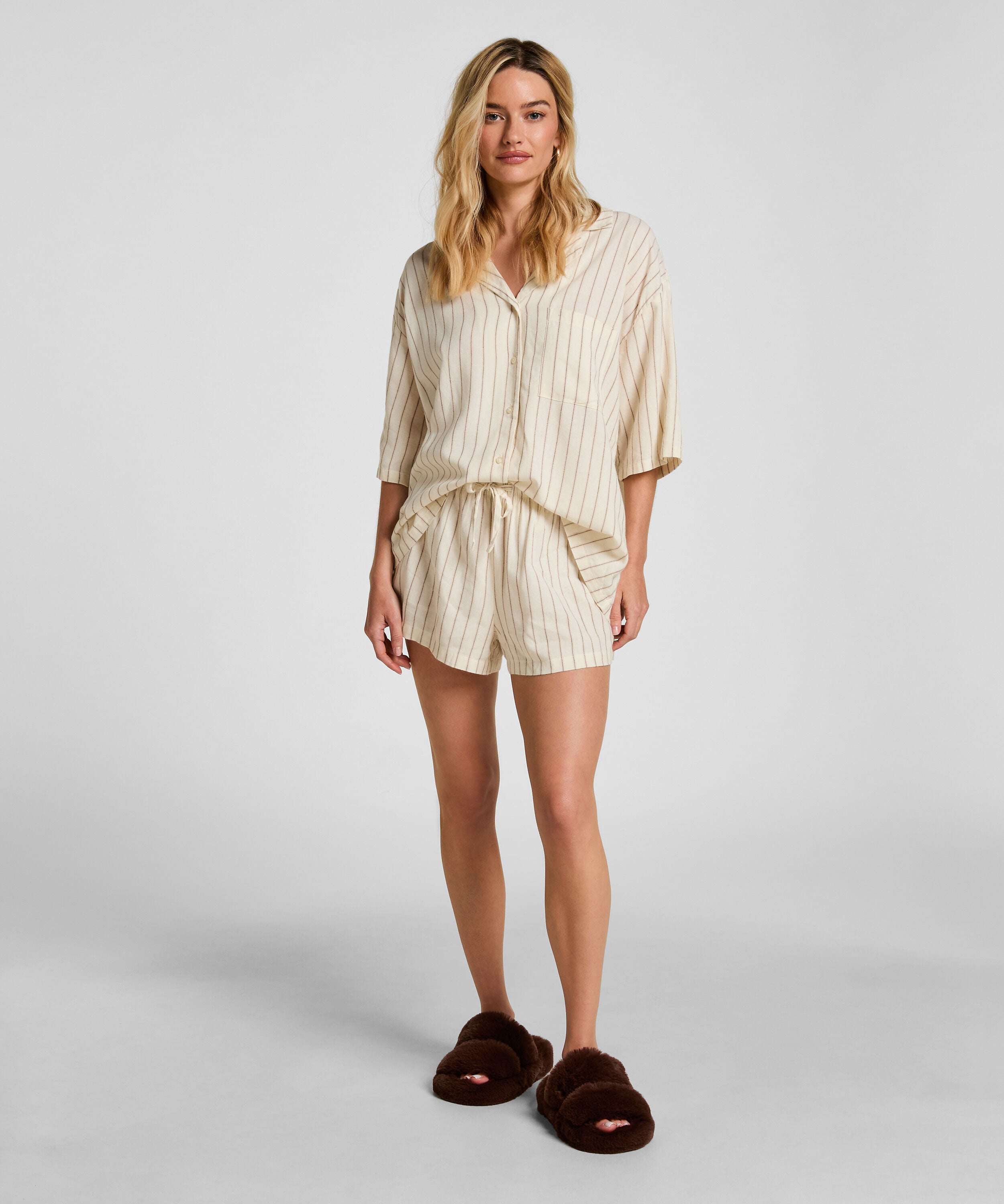 Slipper Hannah, Bruin