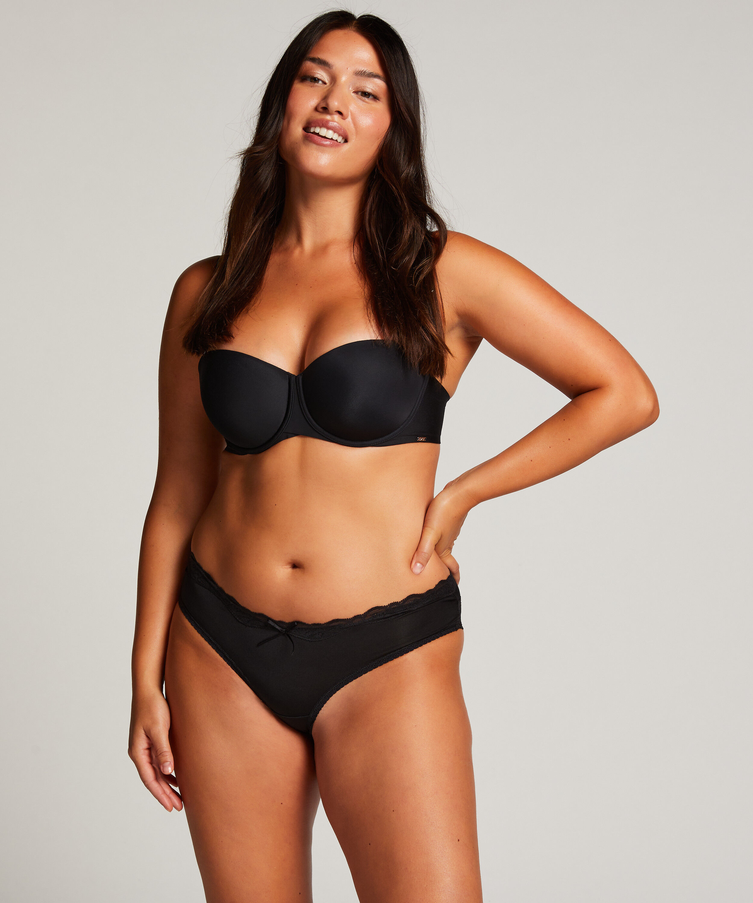 Brazilian micro, Zwart Brazilian micro, Zwart