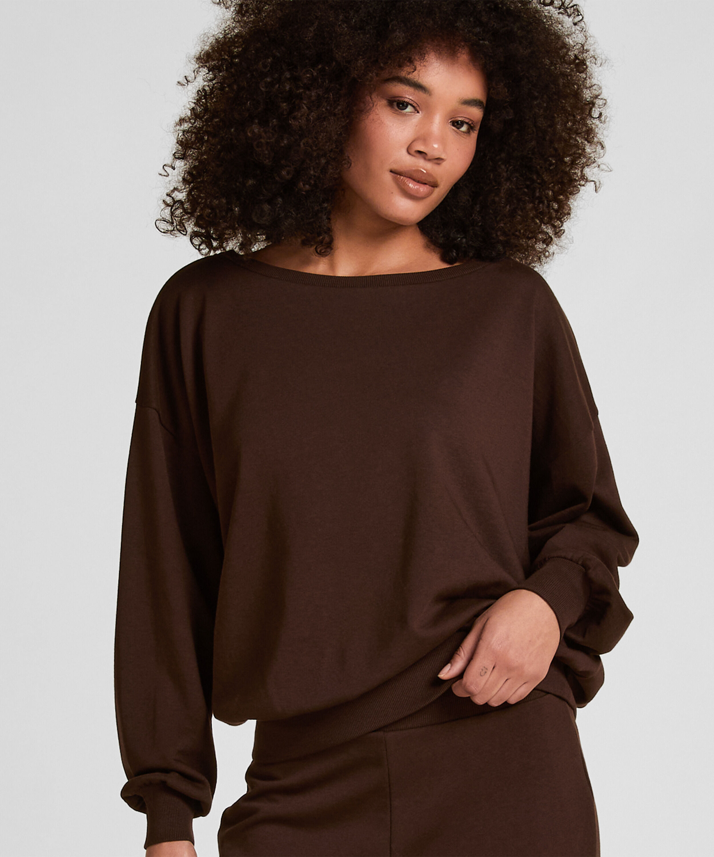 Boatneck Sweater Audrey, Bruin Boatneck Sweater Audrey, Bruin