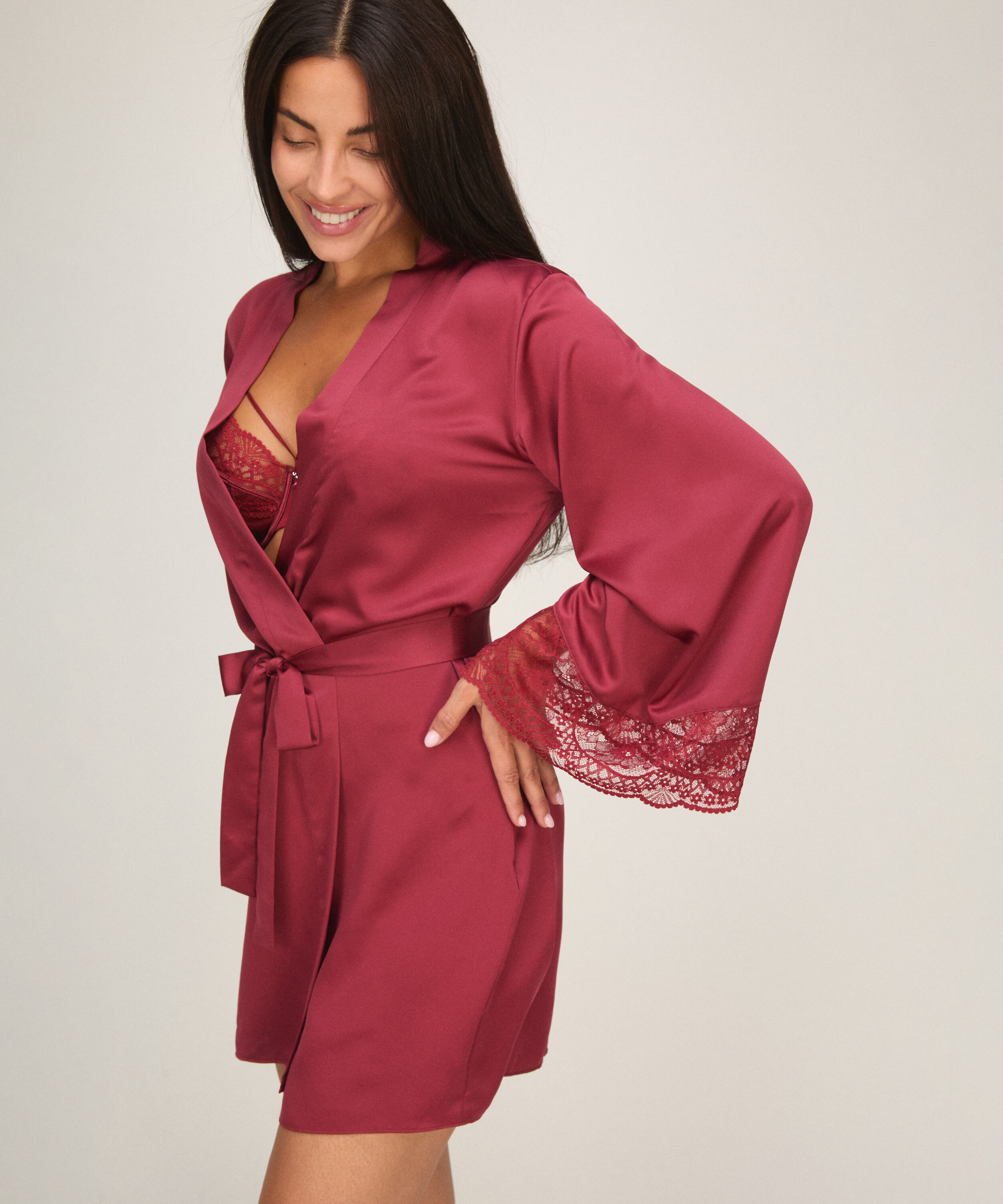 Kimono Tosca, Rood