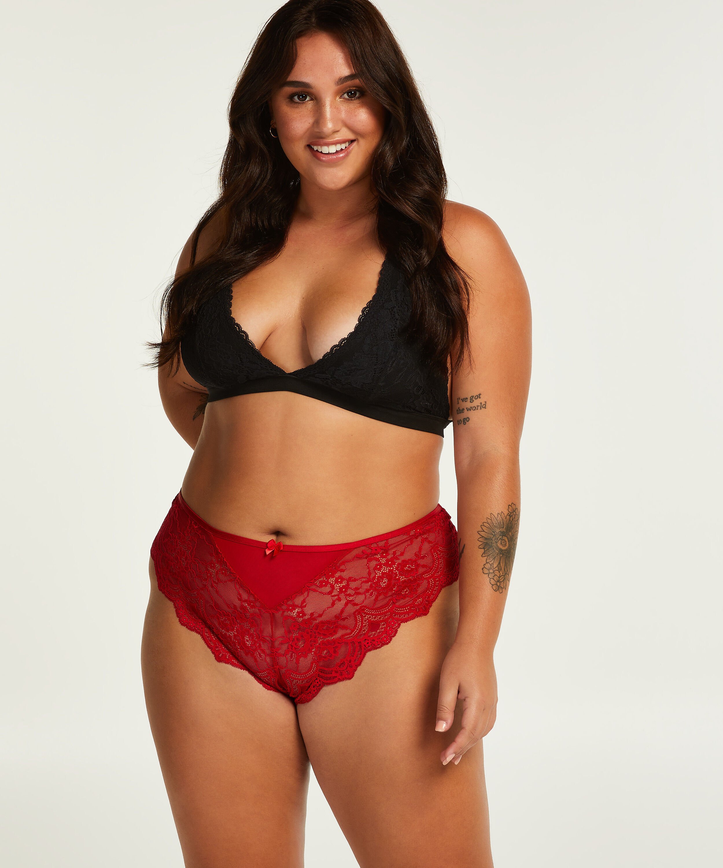 Hoog uitgesneden brazilian Heather Curvy, Rood Hoog uitgesneden brazilian Heather Curvy, Rood