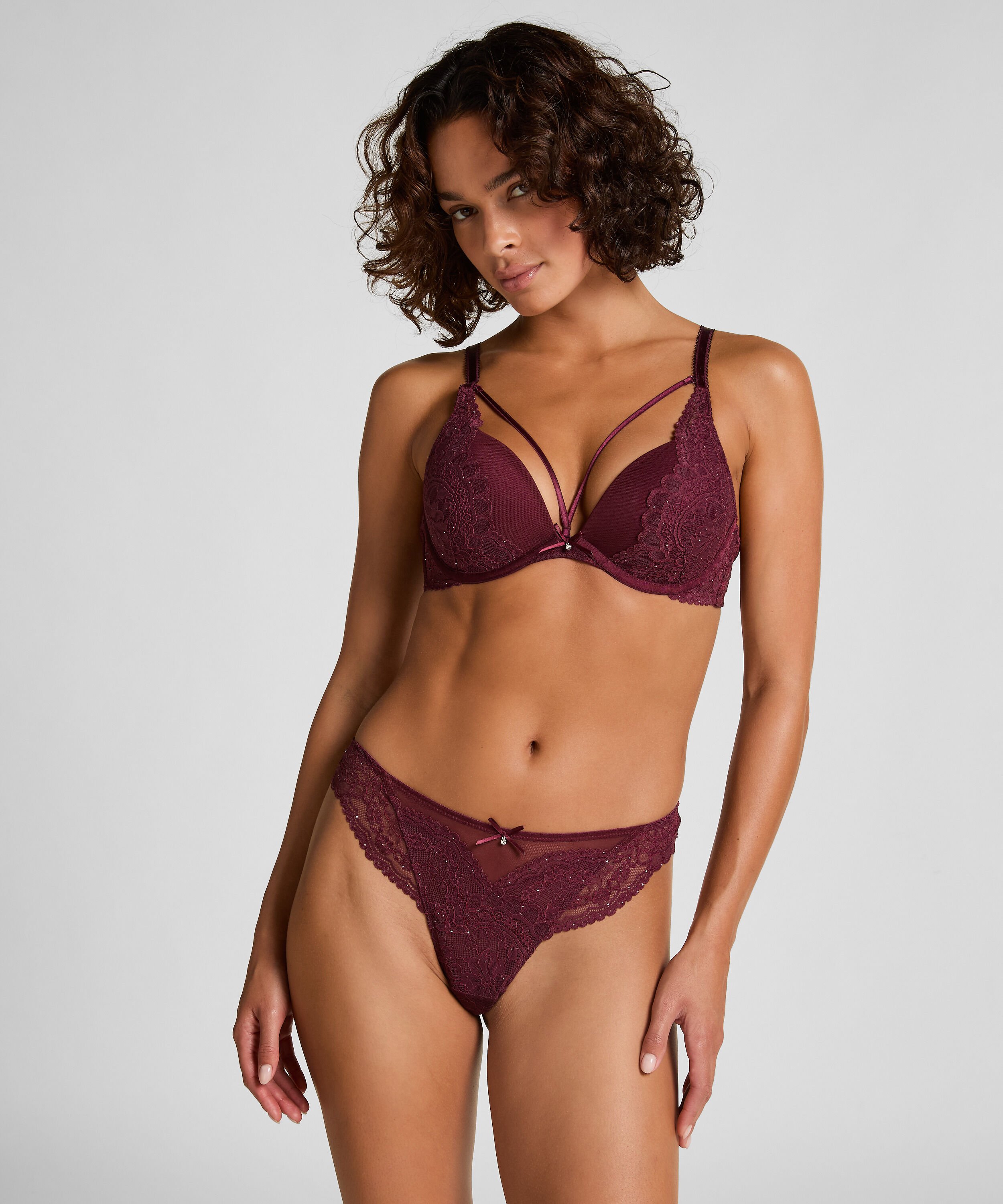 Voorgevormde push-up beugel bh Isadora
