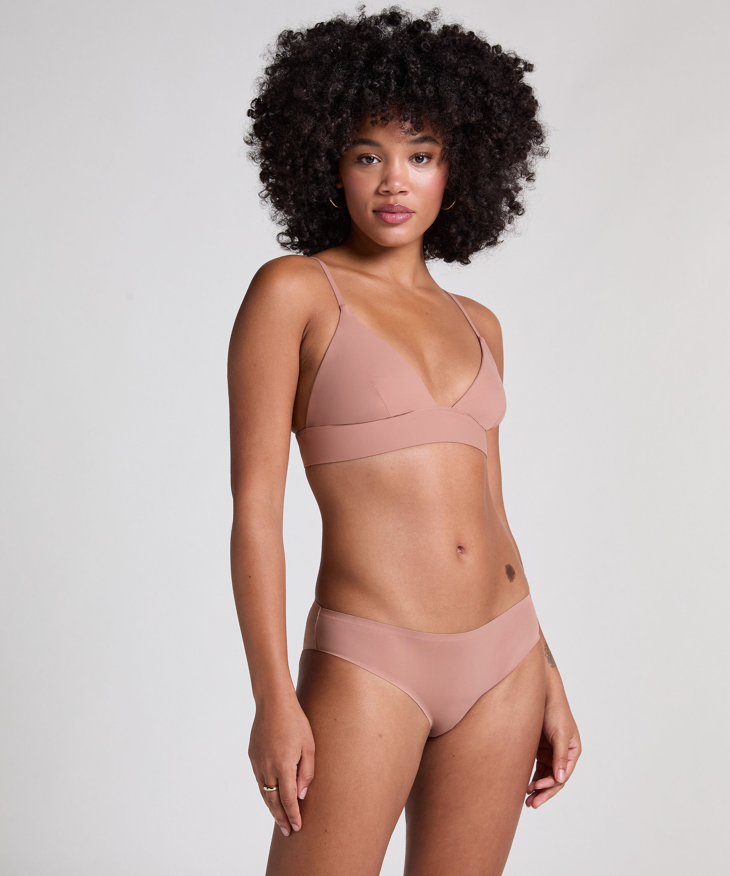 Brazilian Seamless, Bruin Brazilian Seamless, Bruin