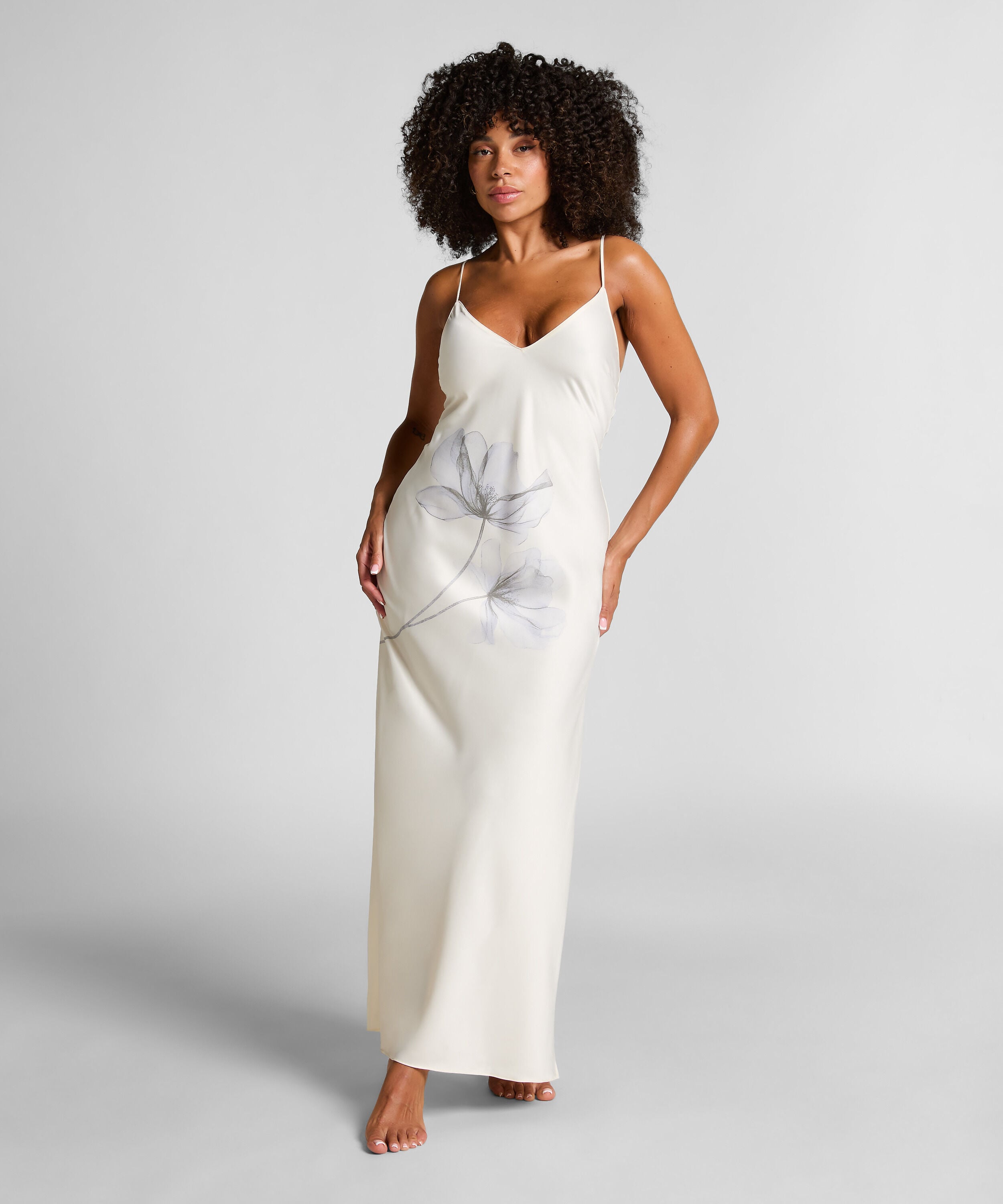 Lange satijnen slipdress Floral, Wit