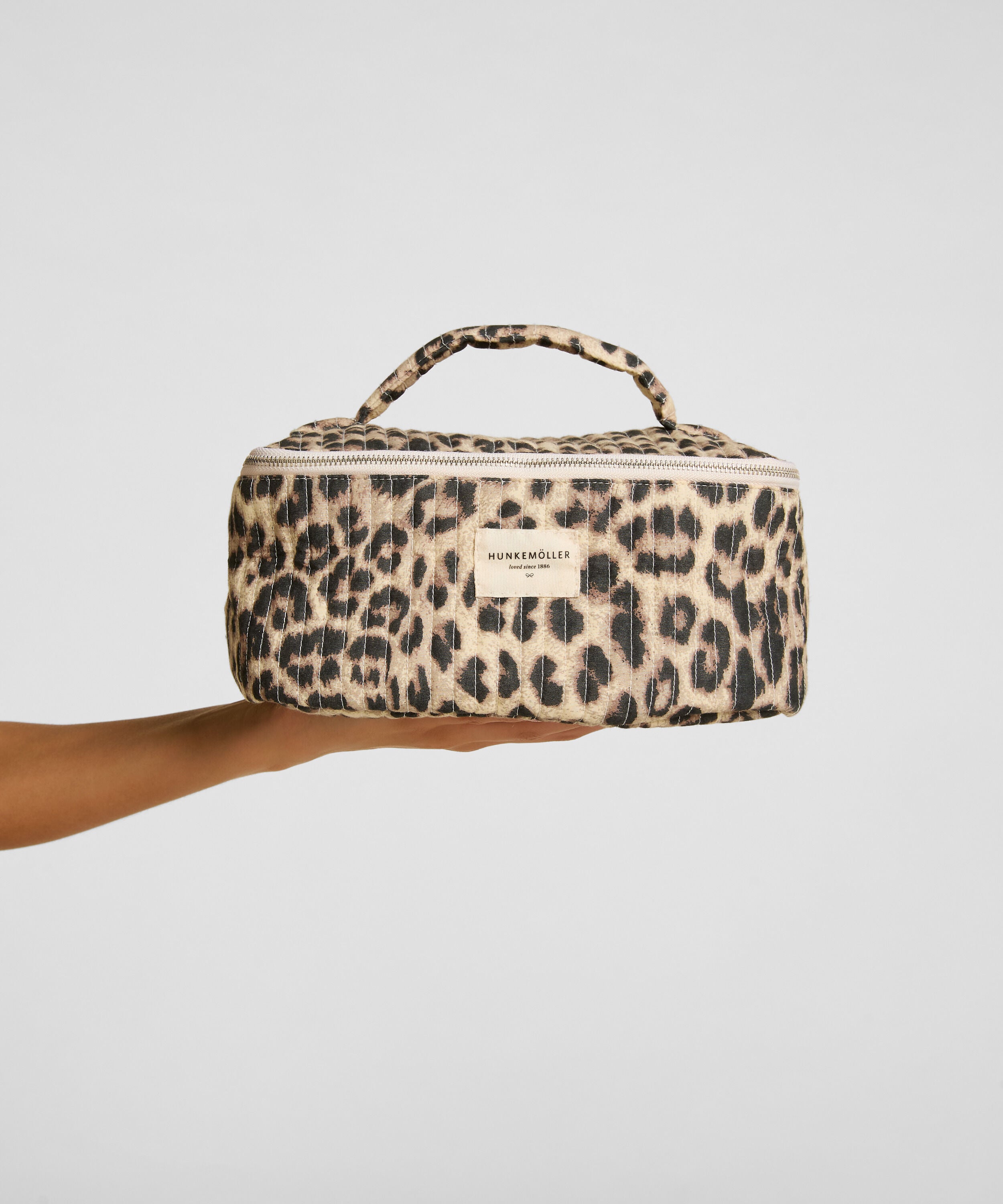 Toilettas Leopard