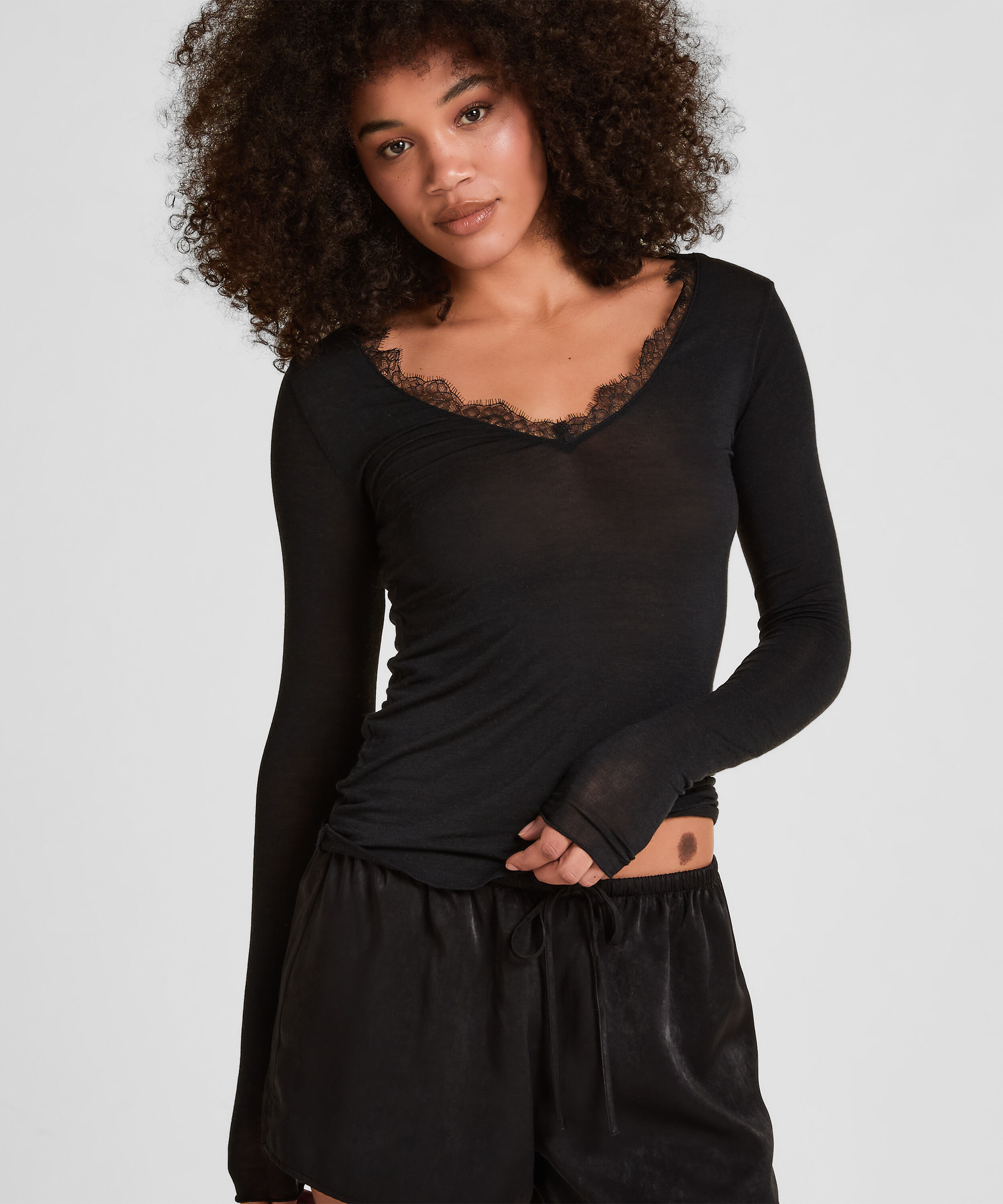 super soft Kant V-Neck shirt met Cashmere, Zwart