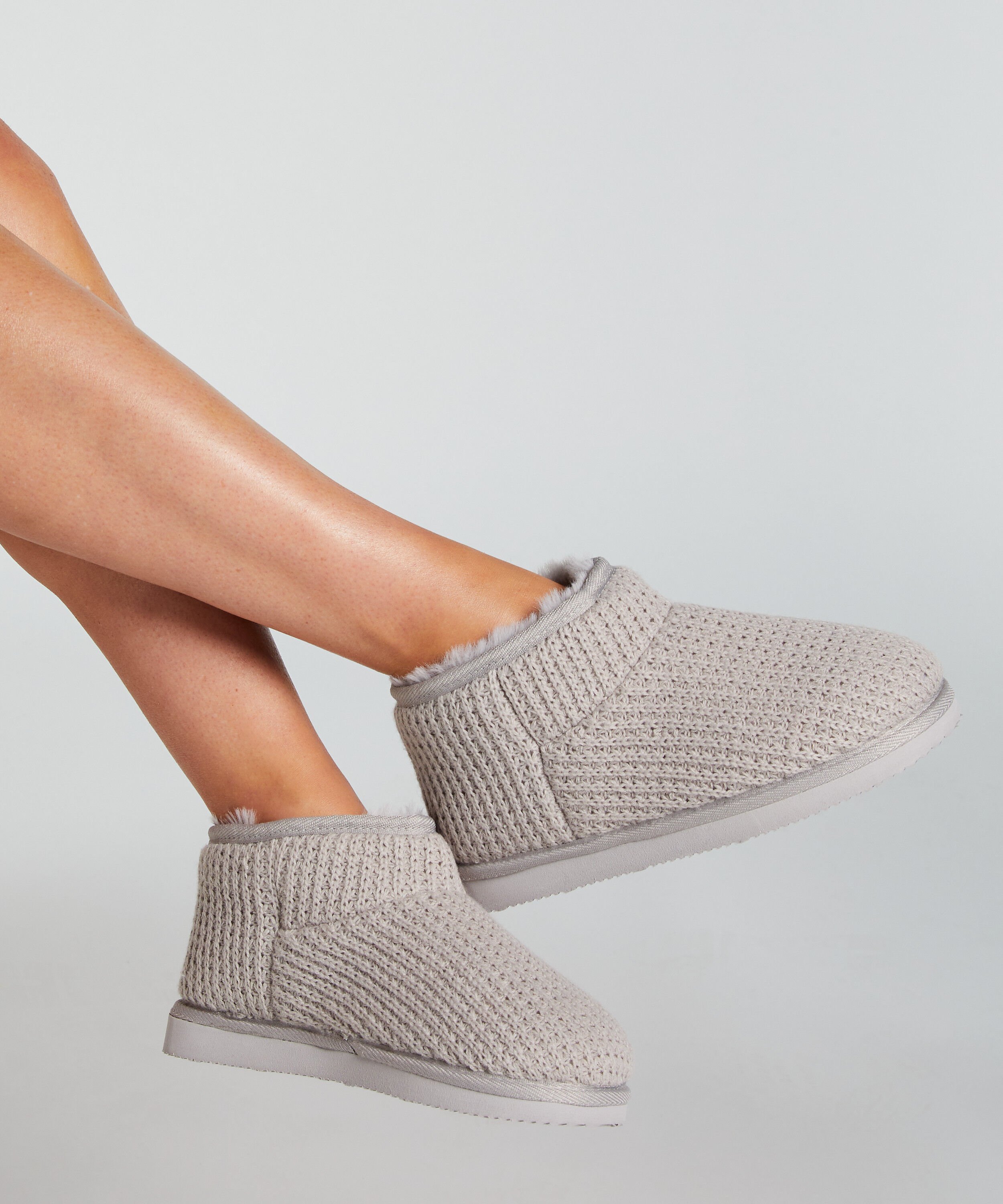 Pantoffel Saar, Grijs