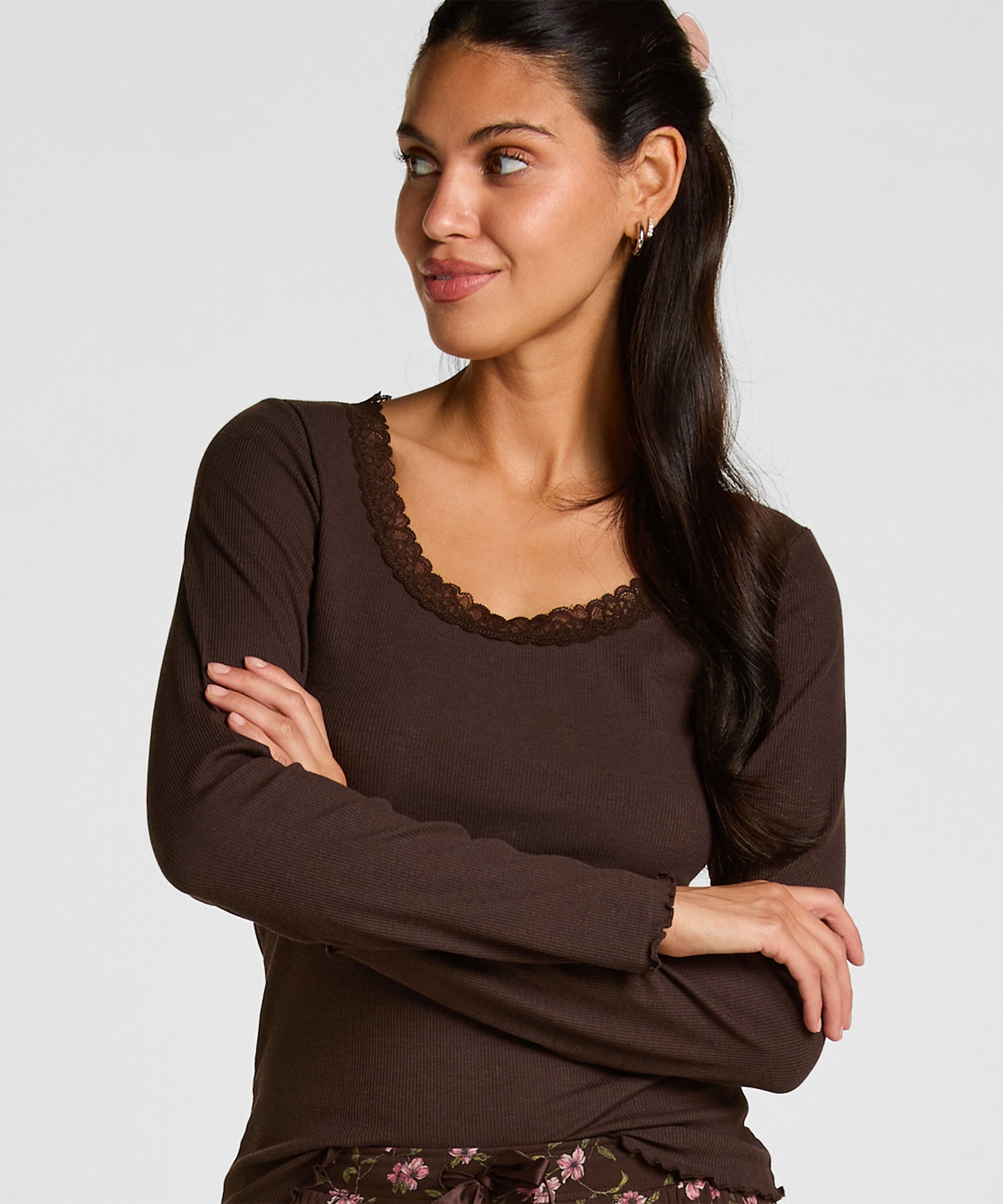 Top Lace, Bruin Top Lace, Bruin