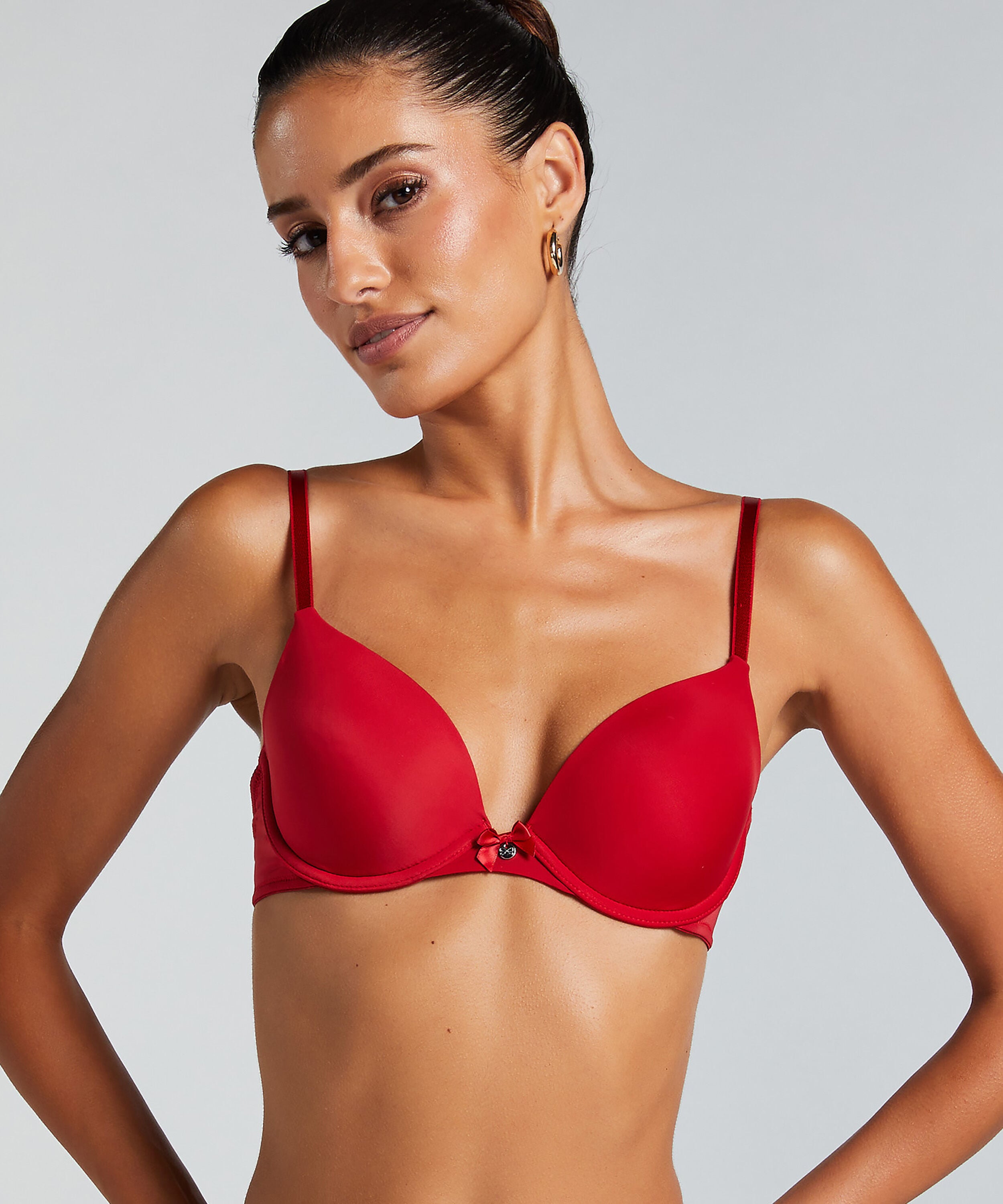 Voorgevormde beugel bh Plunge, Rood Voorgevormde beugel bh Plunge, Rood