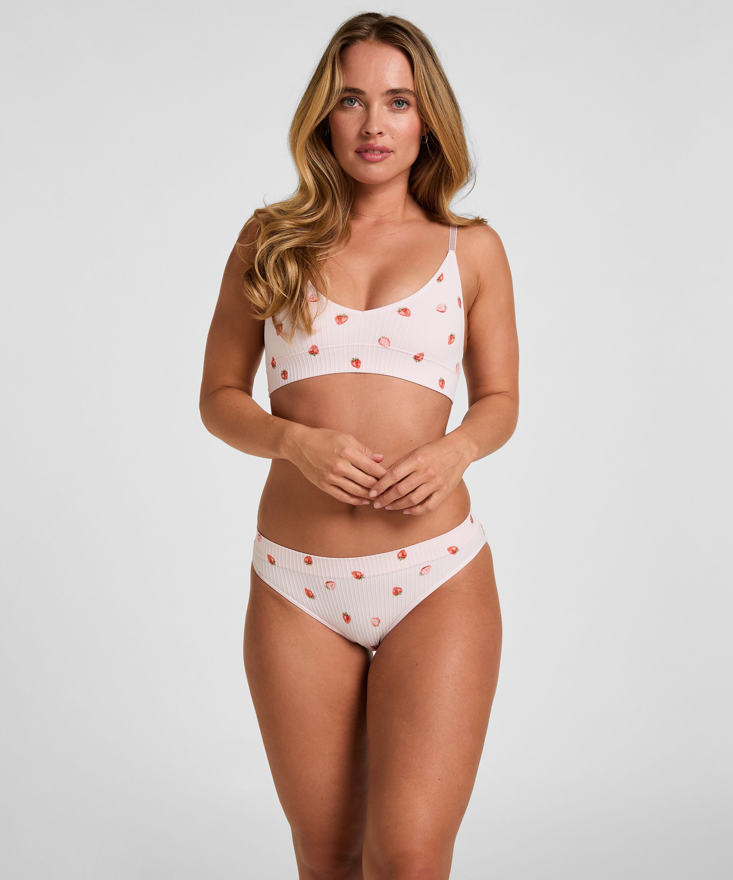 Brazilian Dianne, Roze Brazilian Dianne, Roze