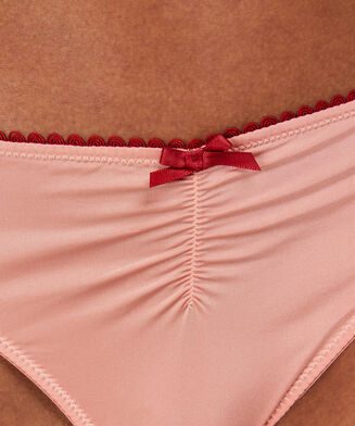 String Giselle, Oranje