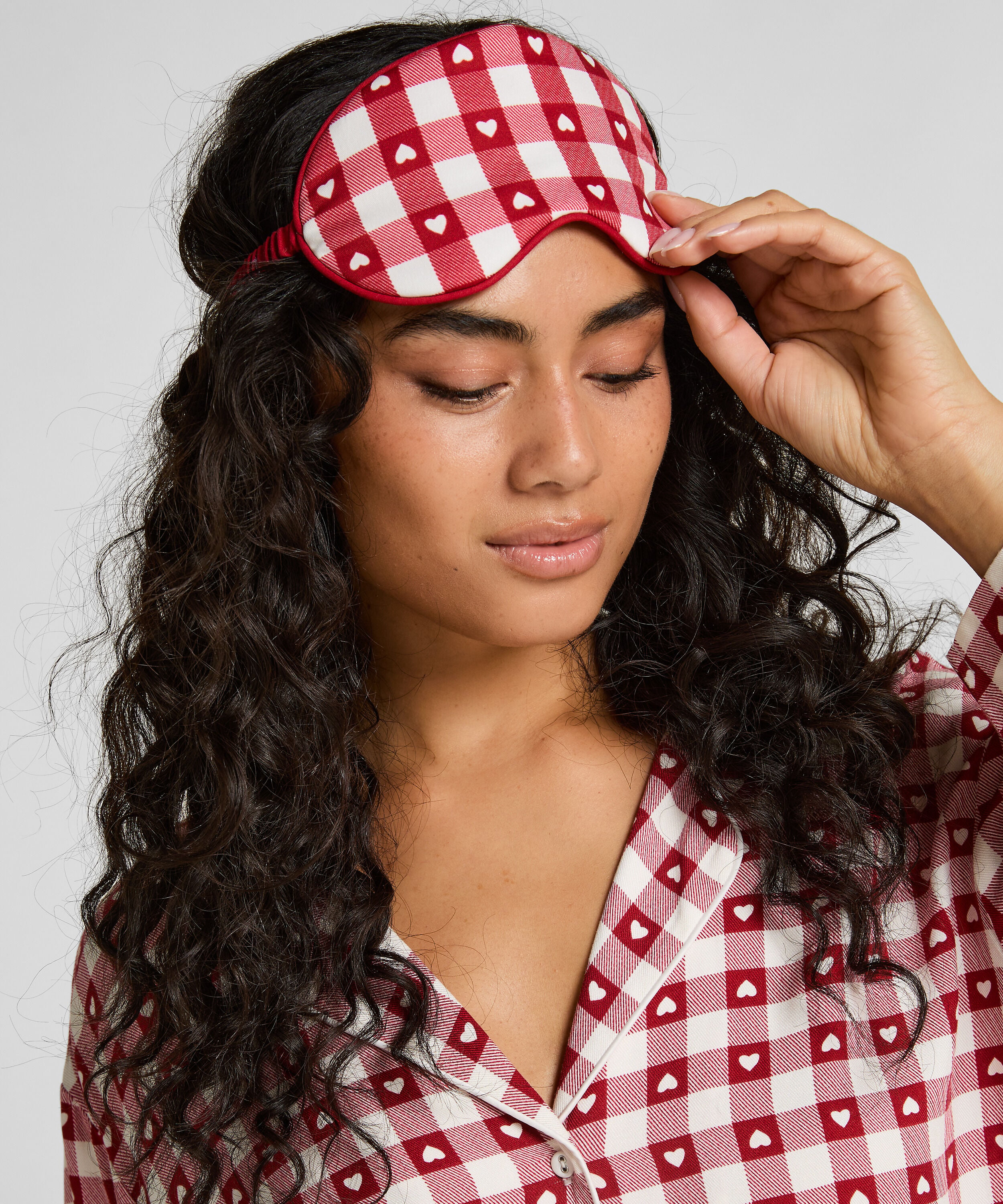 Oogmasker, Rood