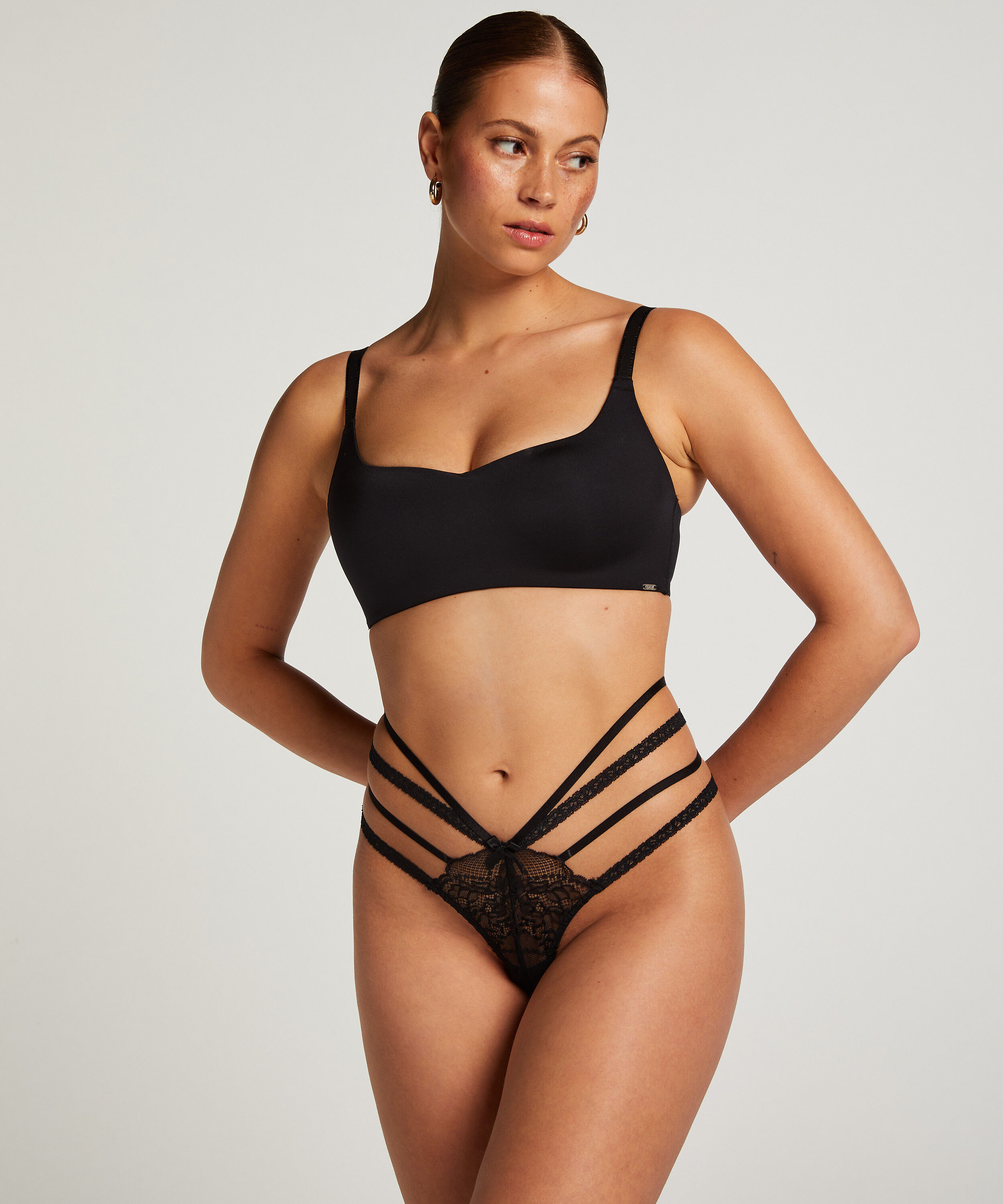 String Lorraine, Zwart String Lorraine, Zwart