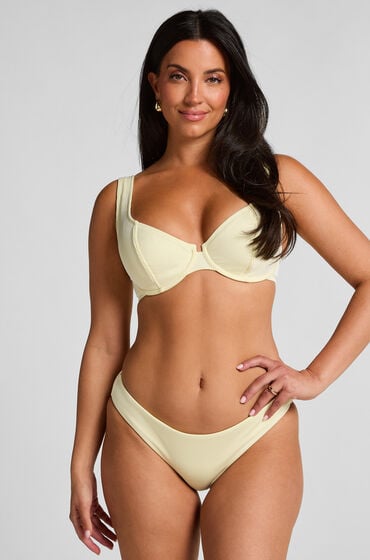 Hunkem&ouml;ller Rio Bikinibroekje Fiji Geel