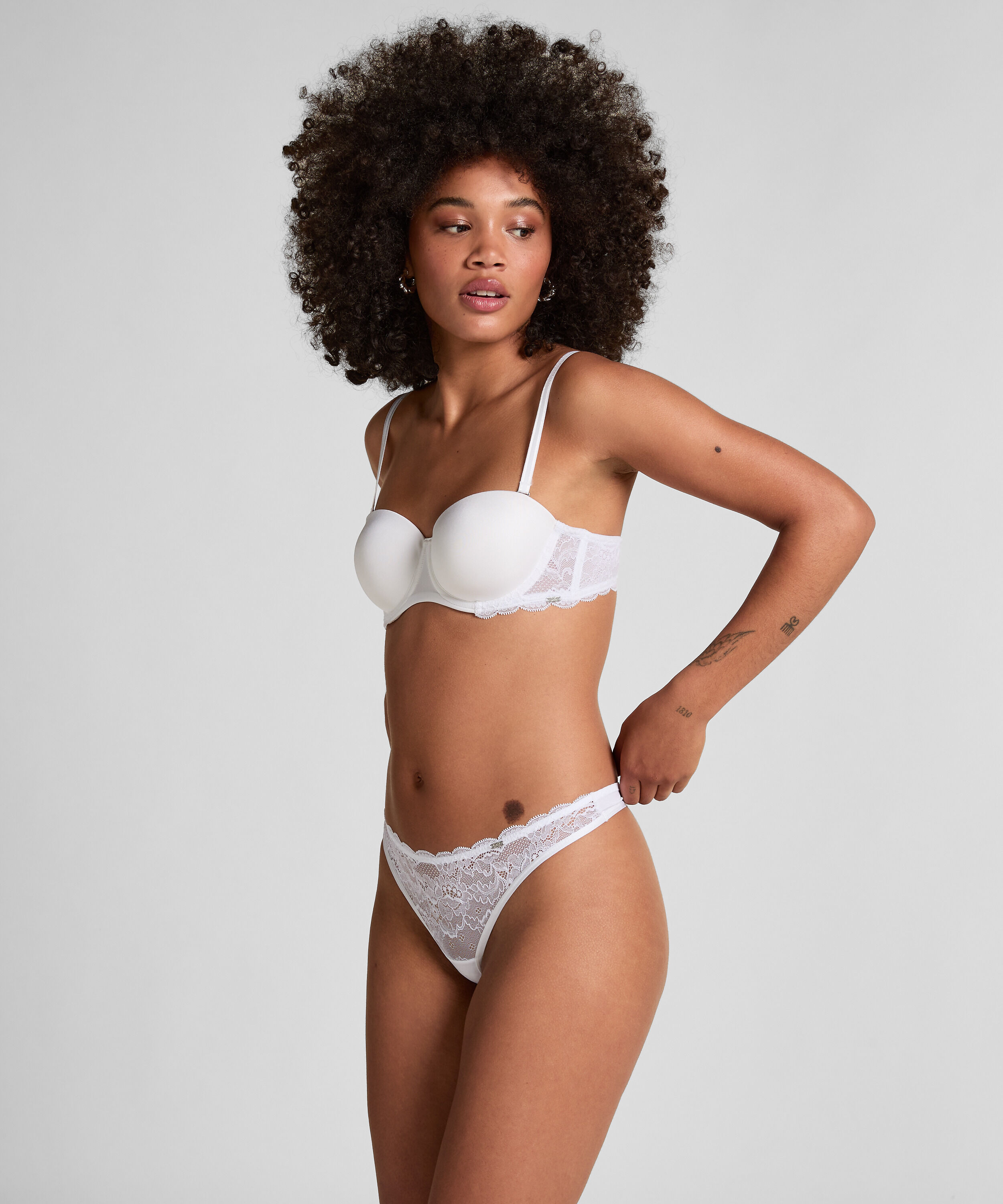 Voorgevormde strapless beugel bh Angie