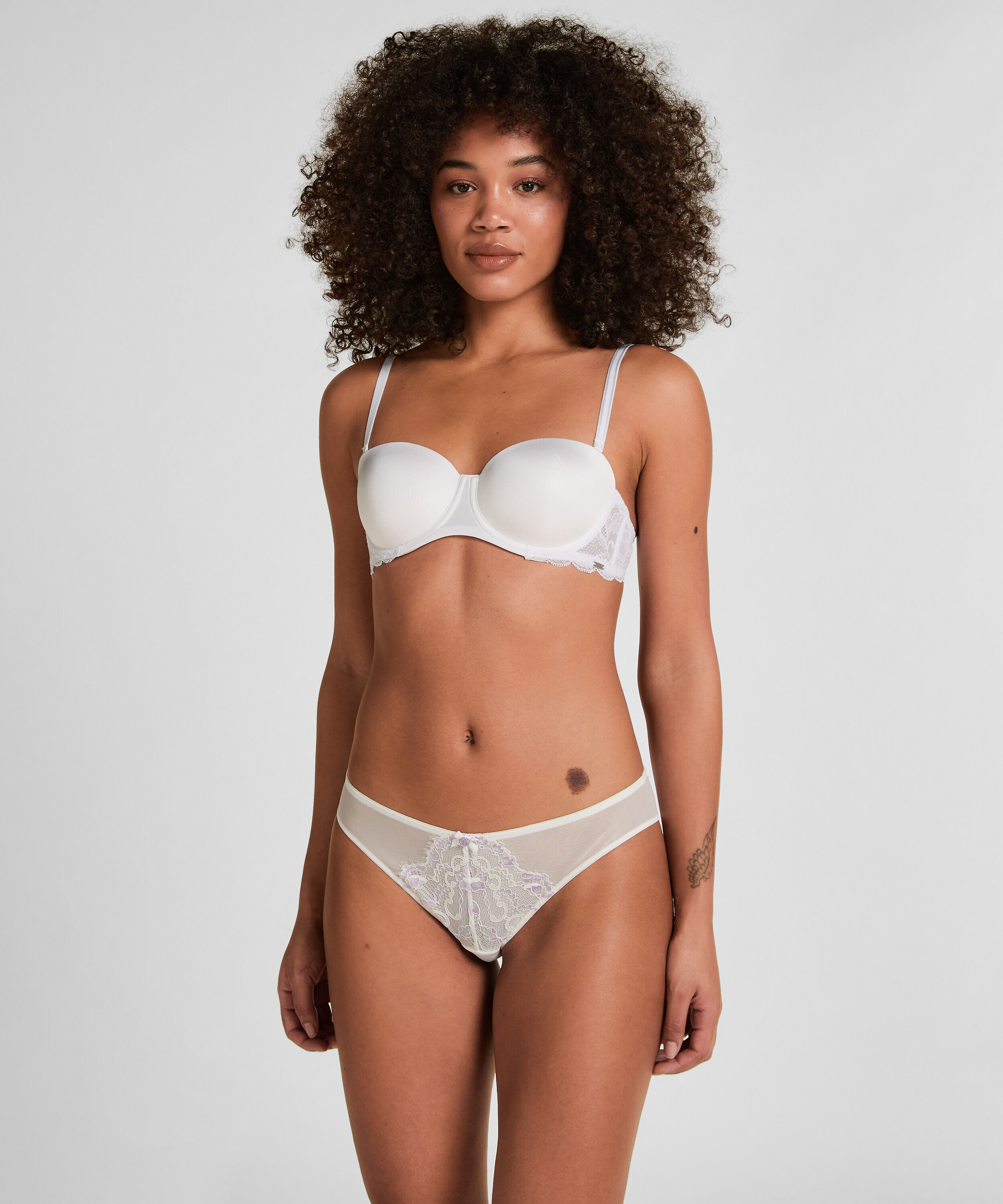 Brazilian Solene, Wit Brazilian Solene, Wit