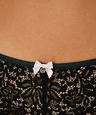 Brazilian Marina, Zwart