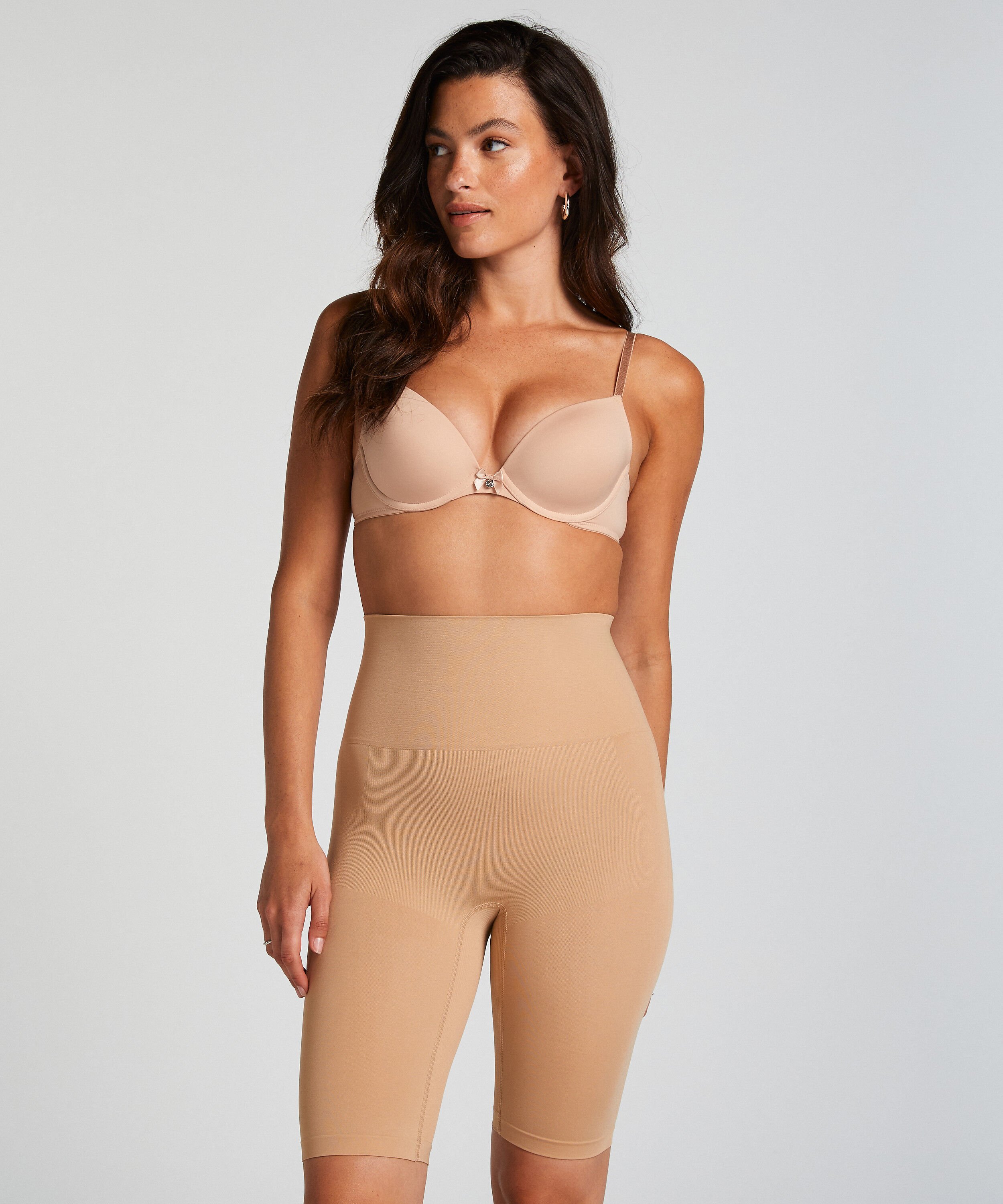 Corrigerende broek, Beige