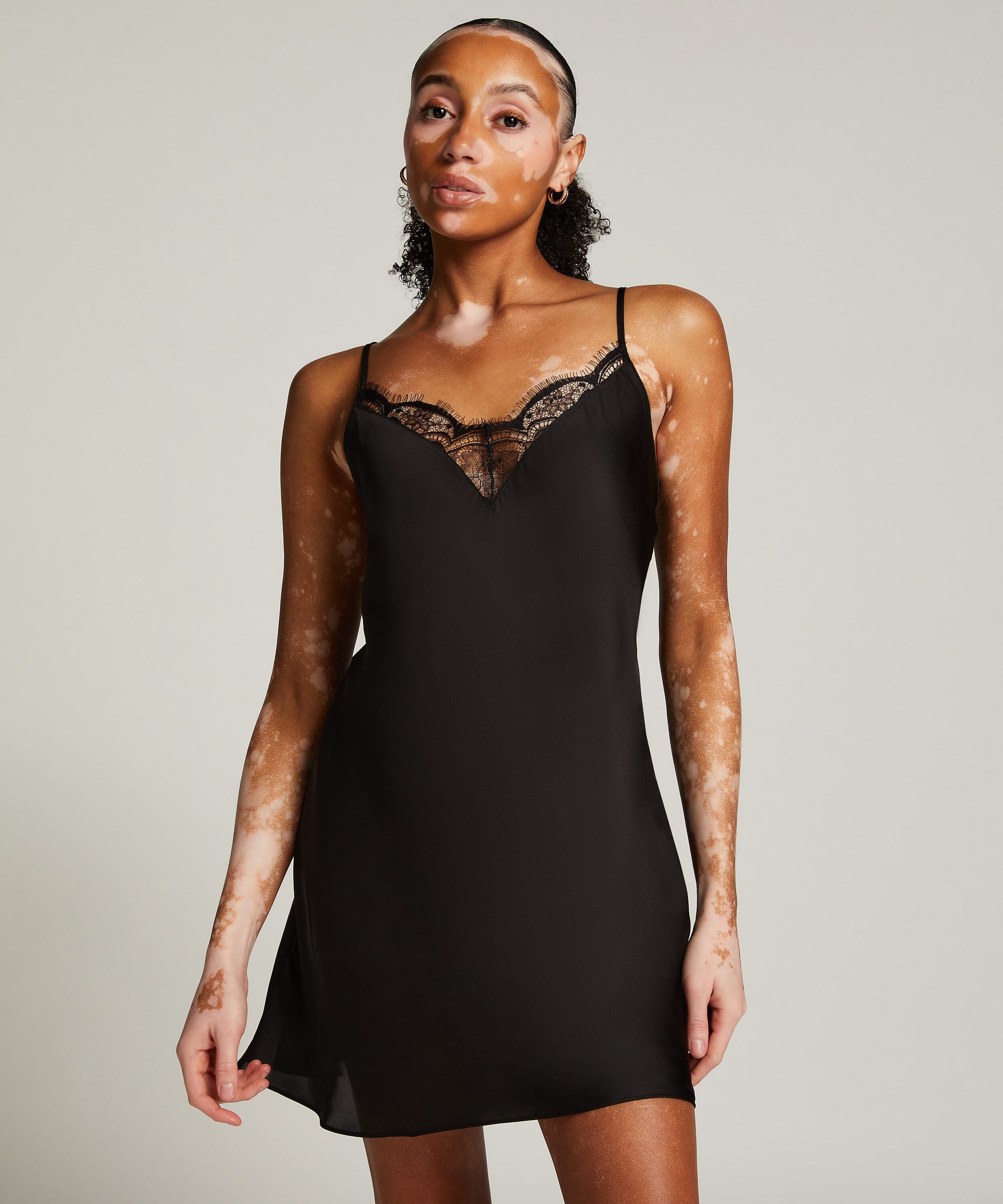 Slipdress Satin, Zwart Slipdress Satin, Zwart