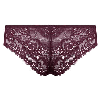 Brazilian Angie, Rood