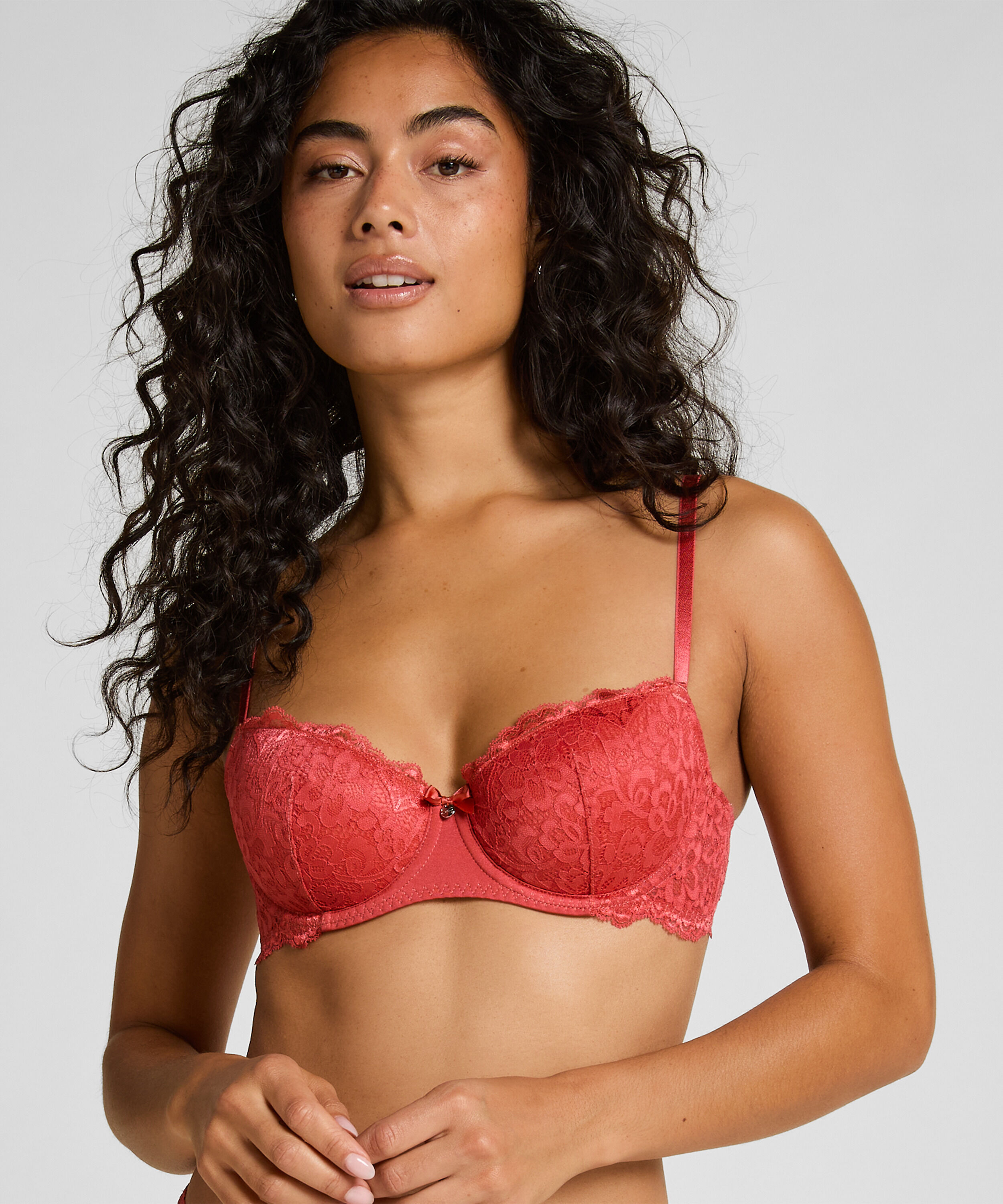 Voorgevormde beugel bh Marine, Rood Voorgevormde beugel bh Marine, Rood