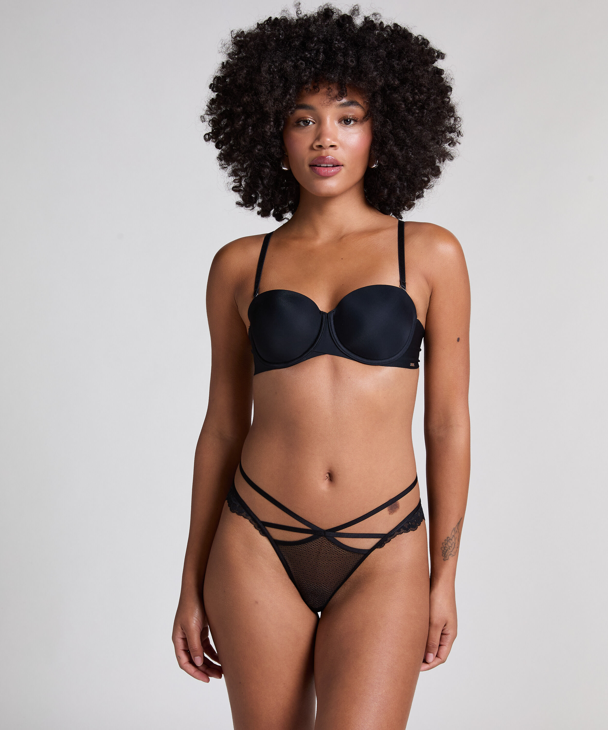 Joy Fancy Mini Brazilian, Zwart