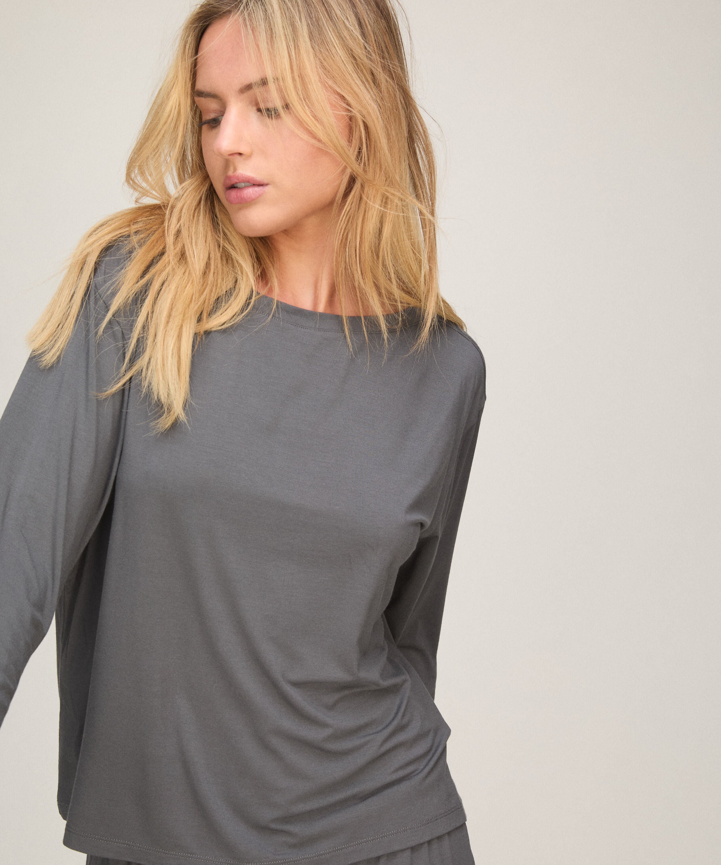 Top Jersey Essential, Grijs Top Jersey Essential, Grijs