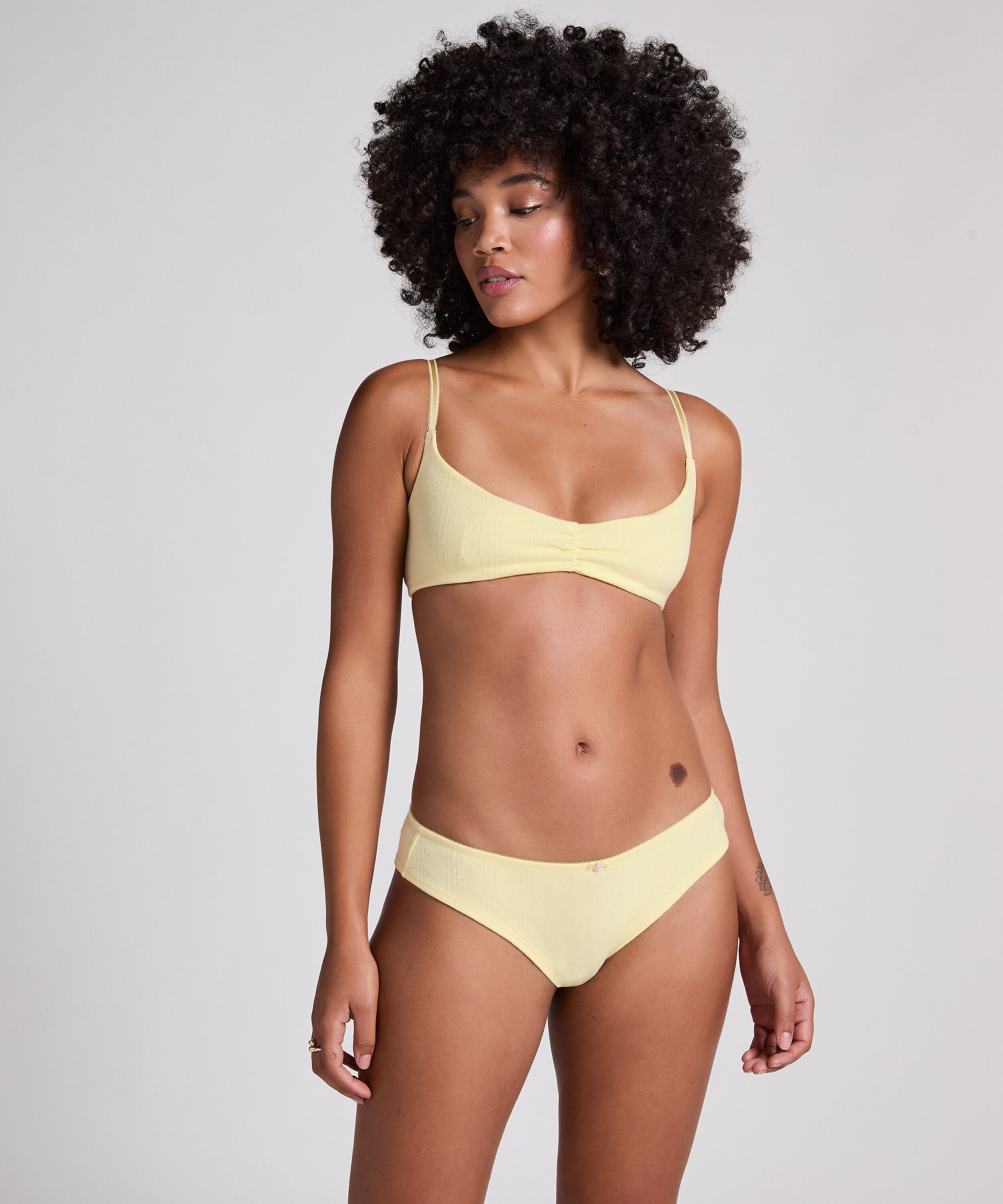 Brazilian Pointelle, Geel