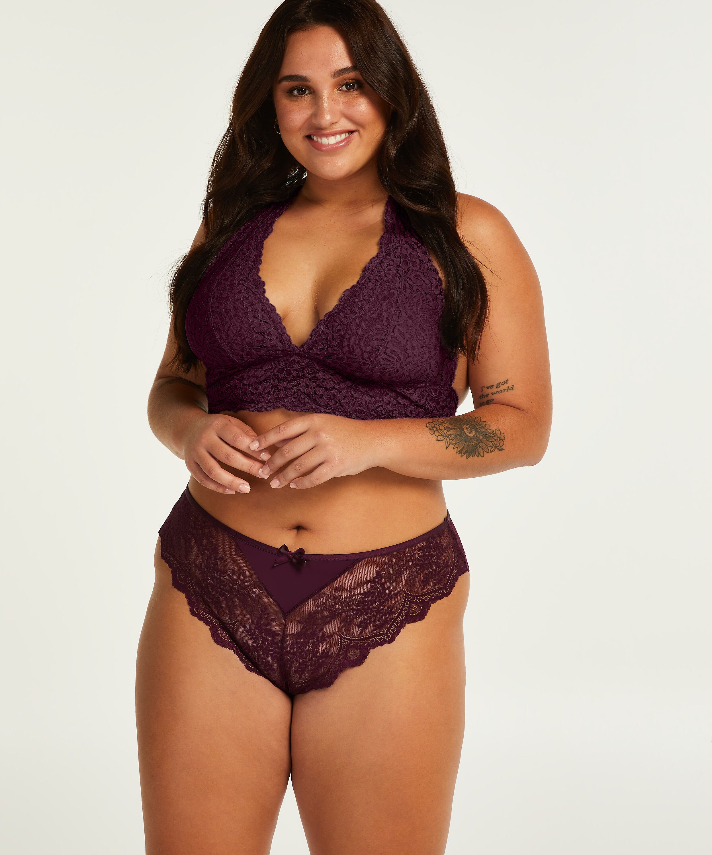 Hoog uitgesneden brazilian Heira Curvy, Paars Hoog uitgesneden brazilian Heira Curvy, Paars