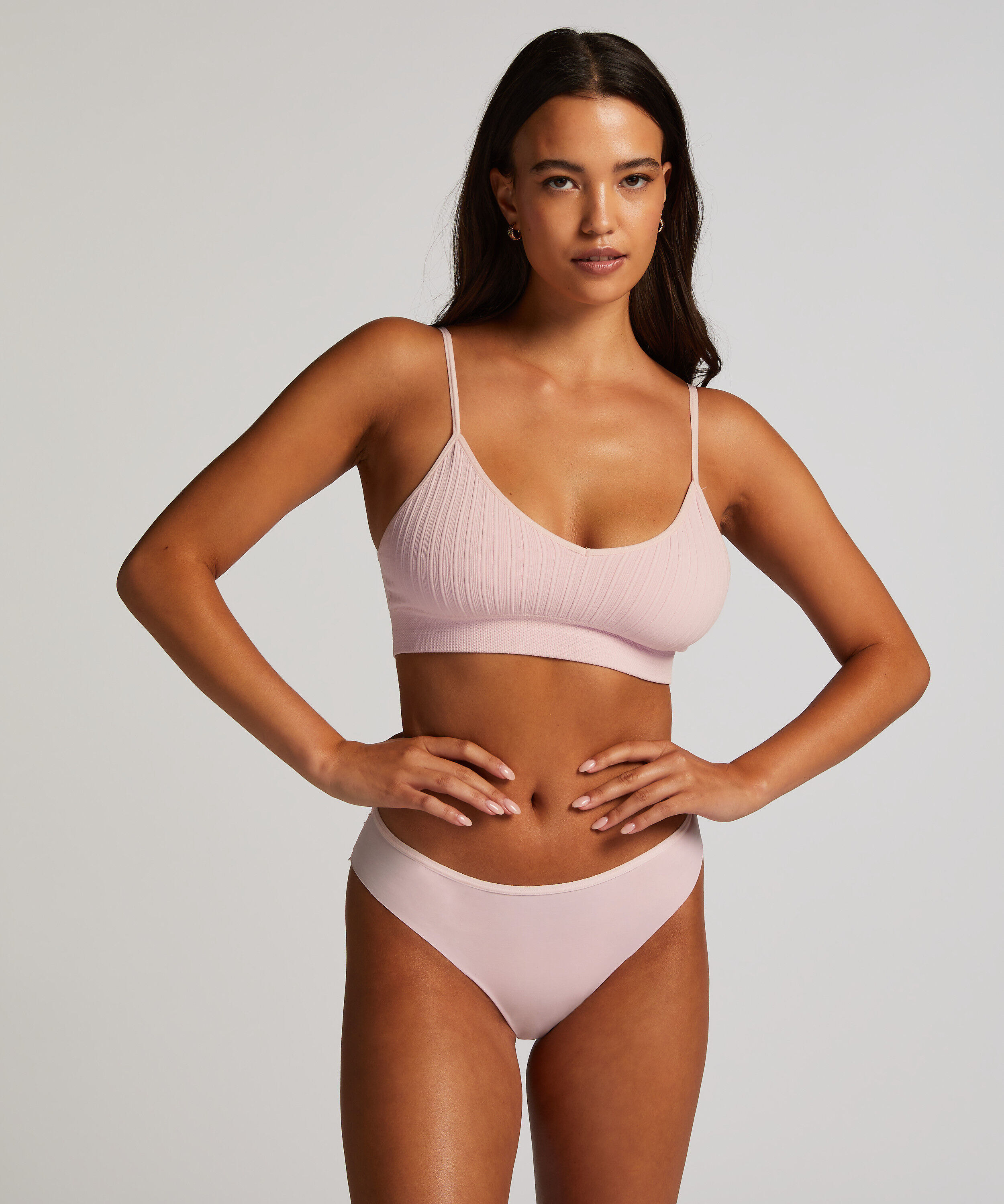 Invisible brazilian Lace Back, Roze