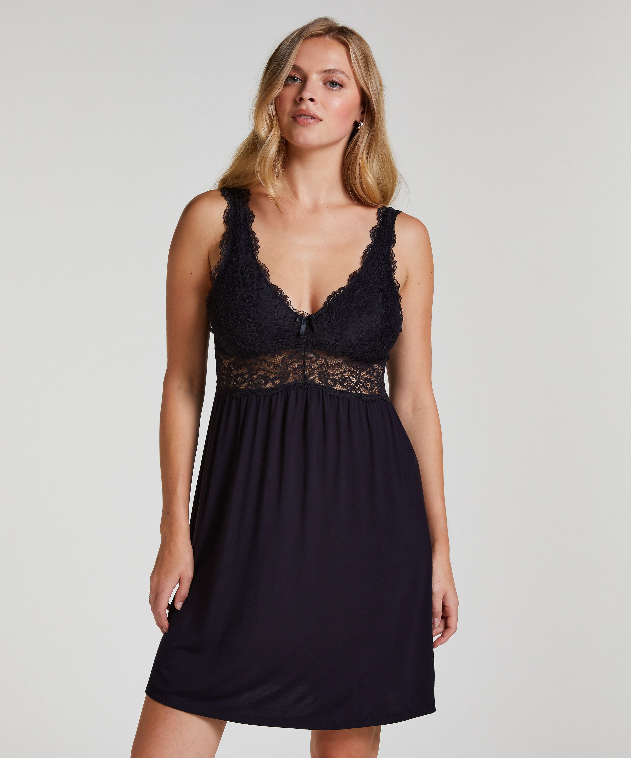 Slipdress Nora Lace, Zwart