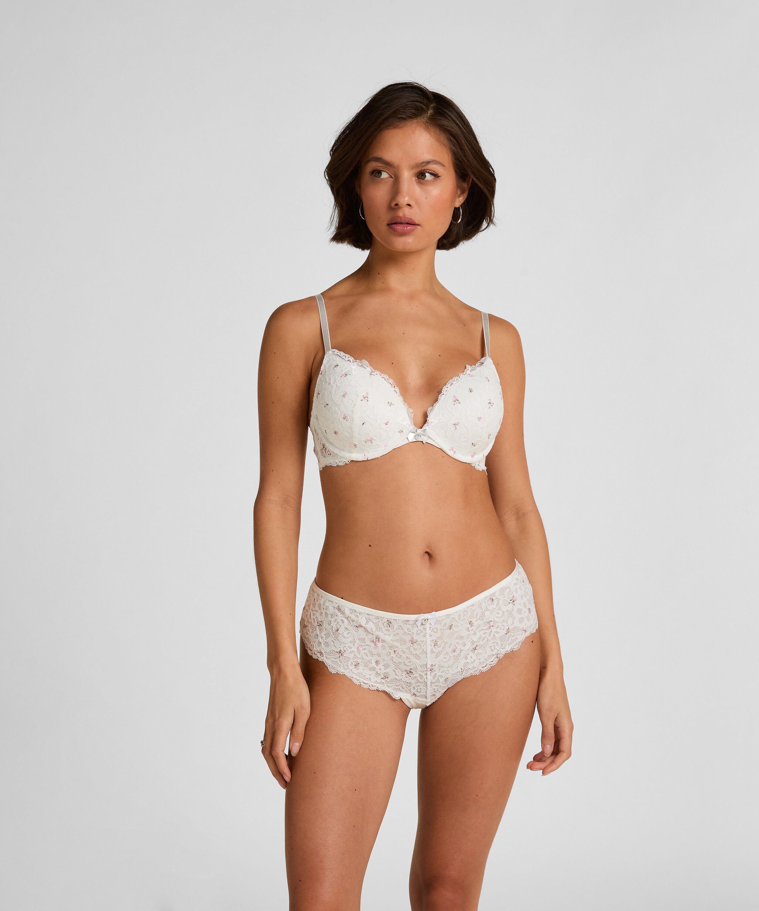 Brazilian Marine, Wit