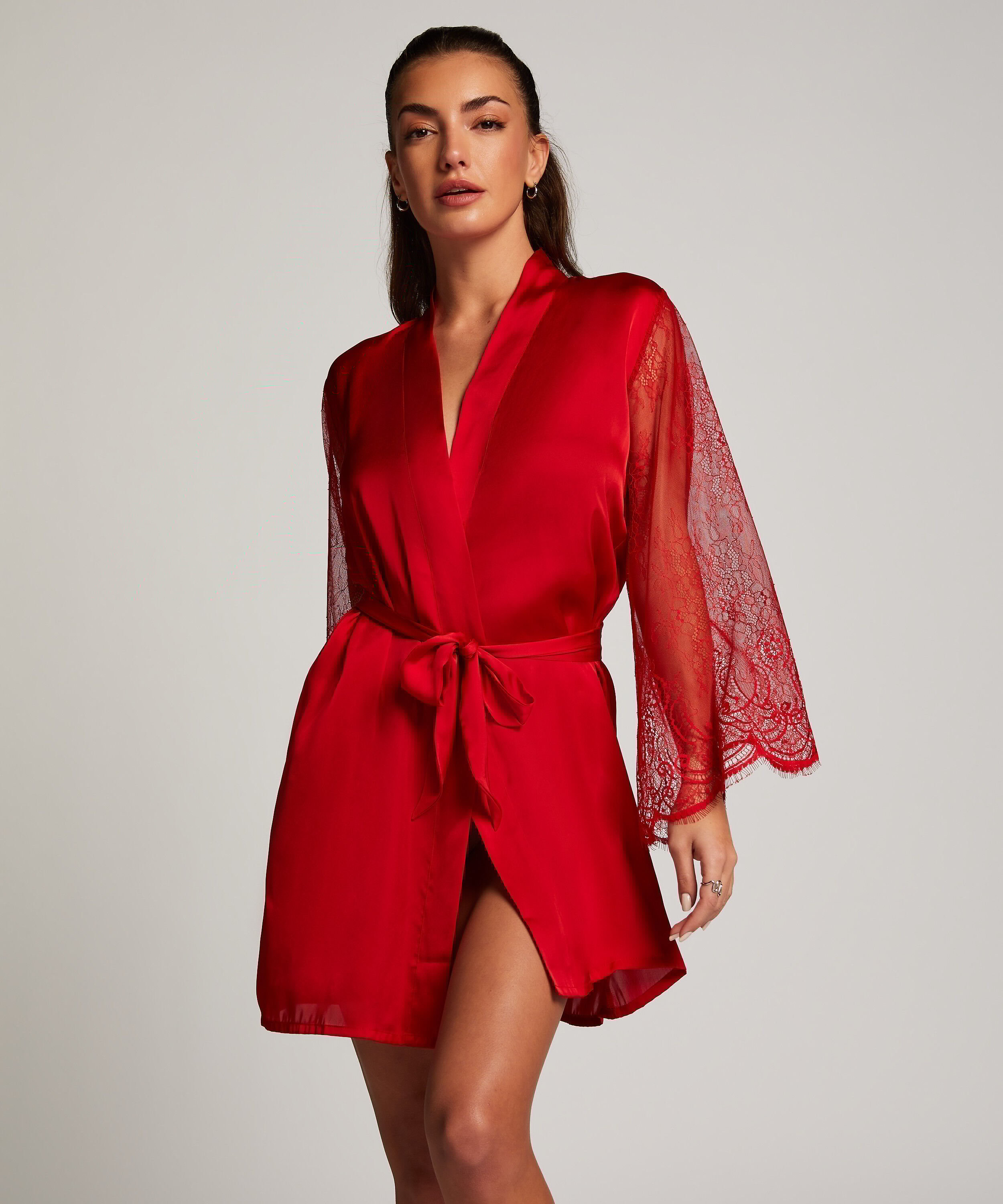 Kimono Satin Lace, Rood Kimono Satin Lace, Rood