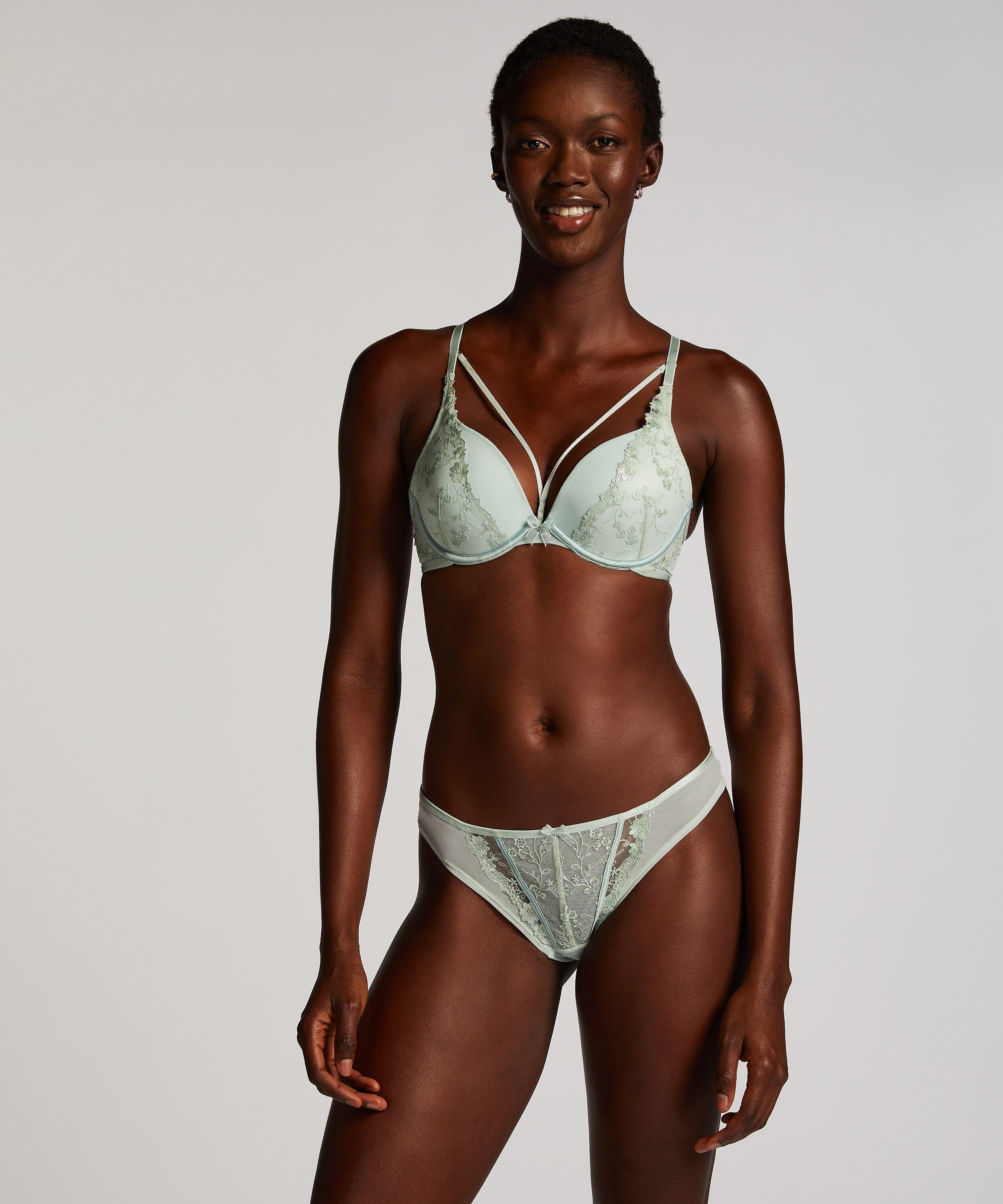 Brazilian Lillia, Groen