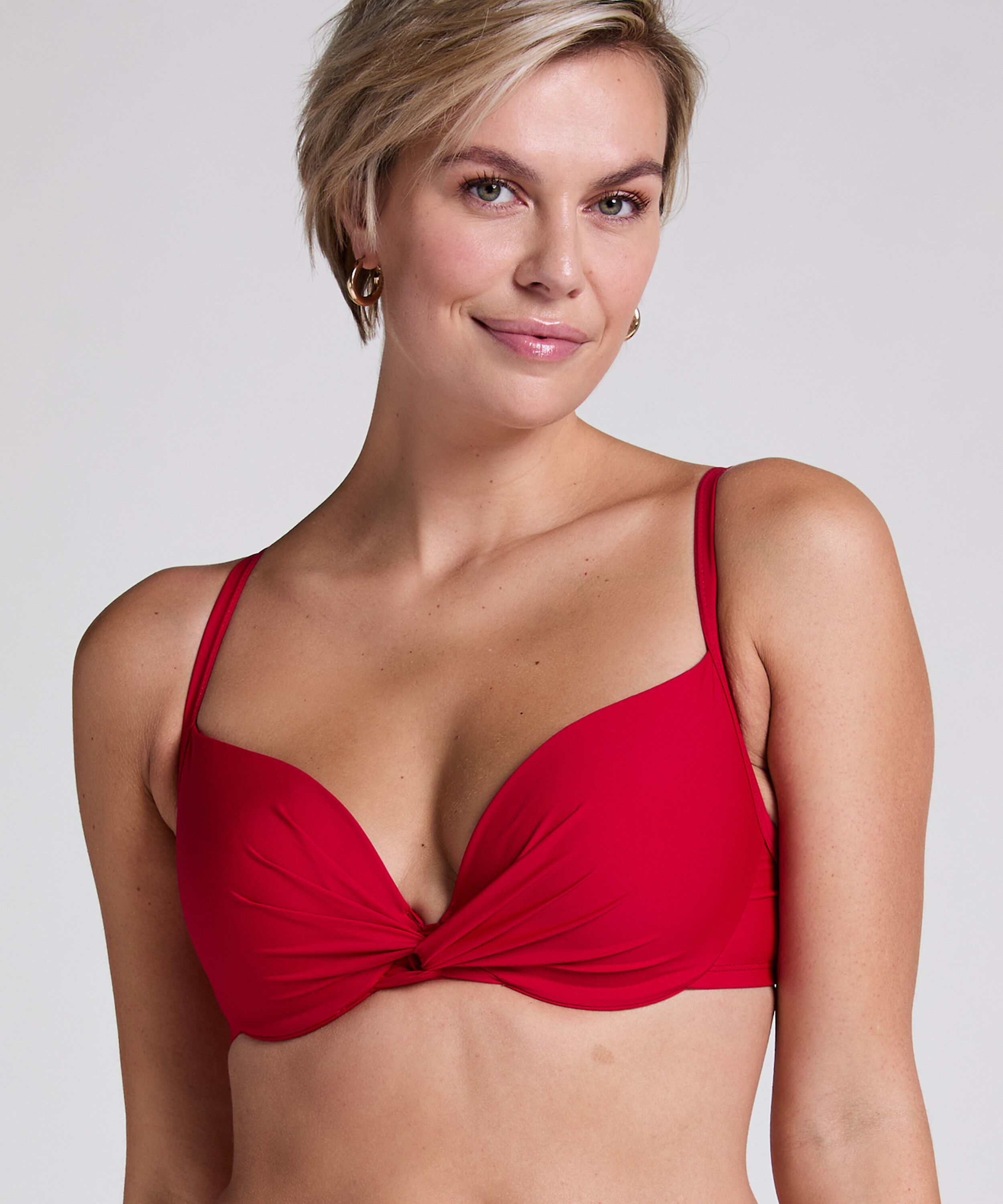 Voorgevormde beugel bikinitop Luna, Rood Voorgevormde beugel bikinitop Luna, Rood