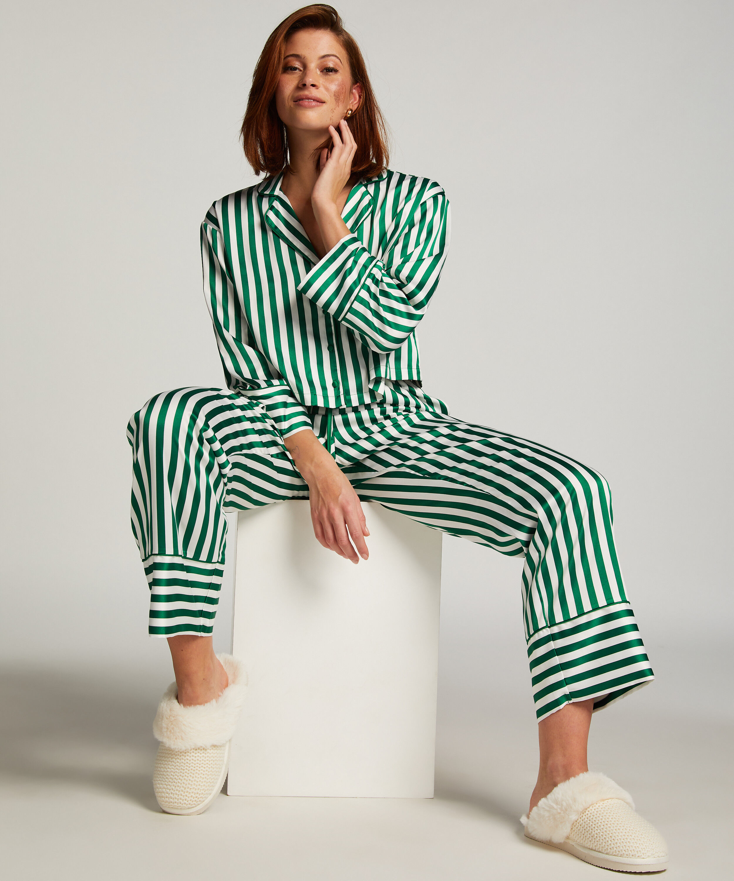 Jacket lange mouwen Satijn, Groen Jacket lange mouwen Satijn, Groen