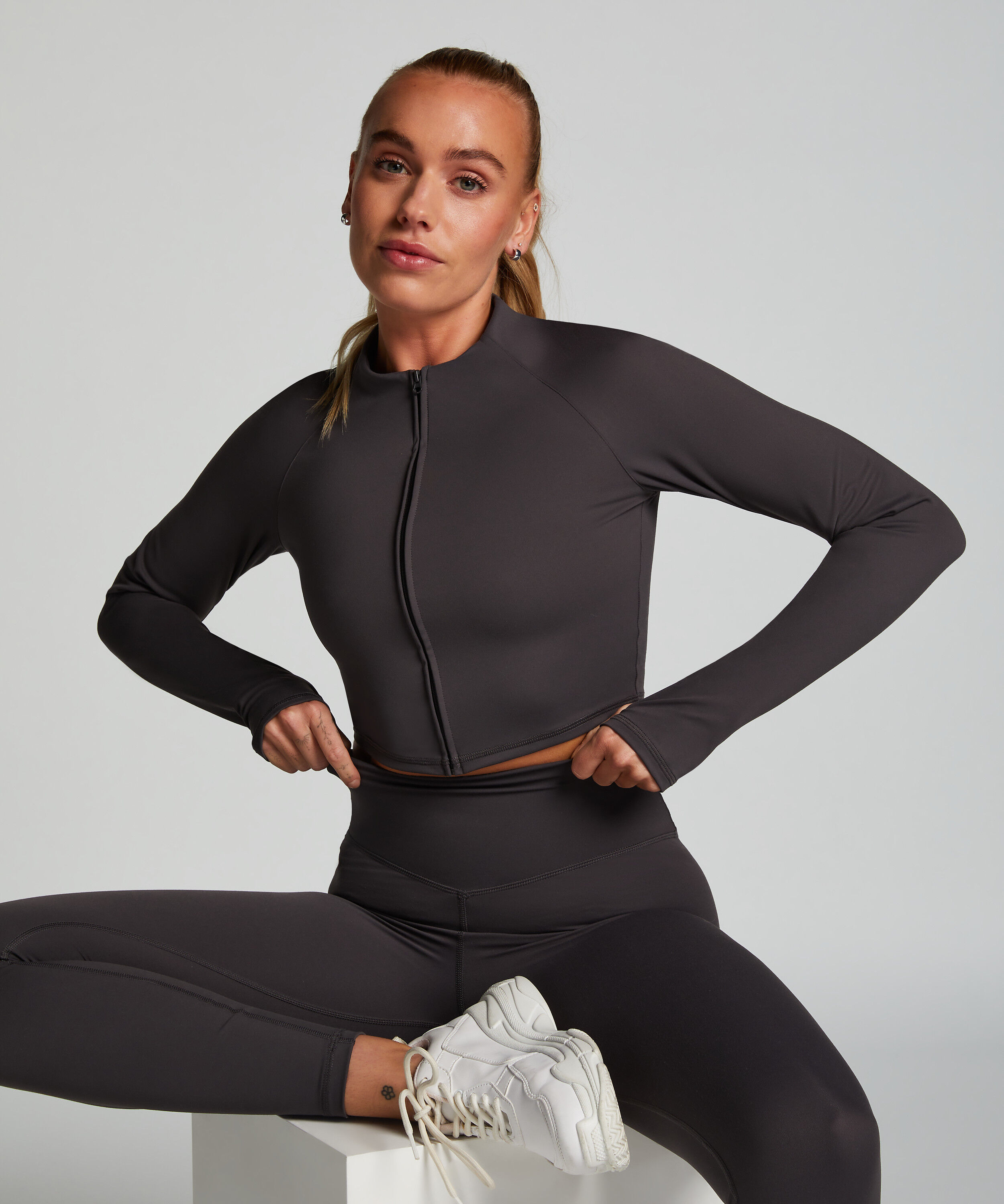 HKMX Sportjack, Grijs