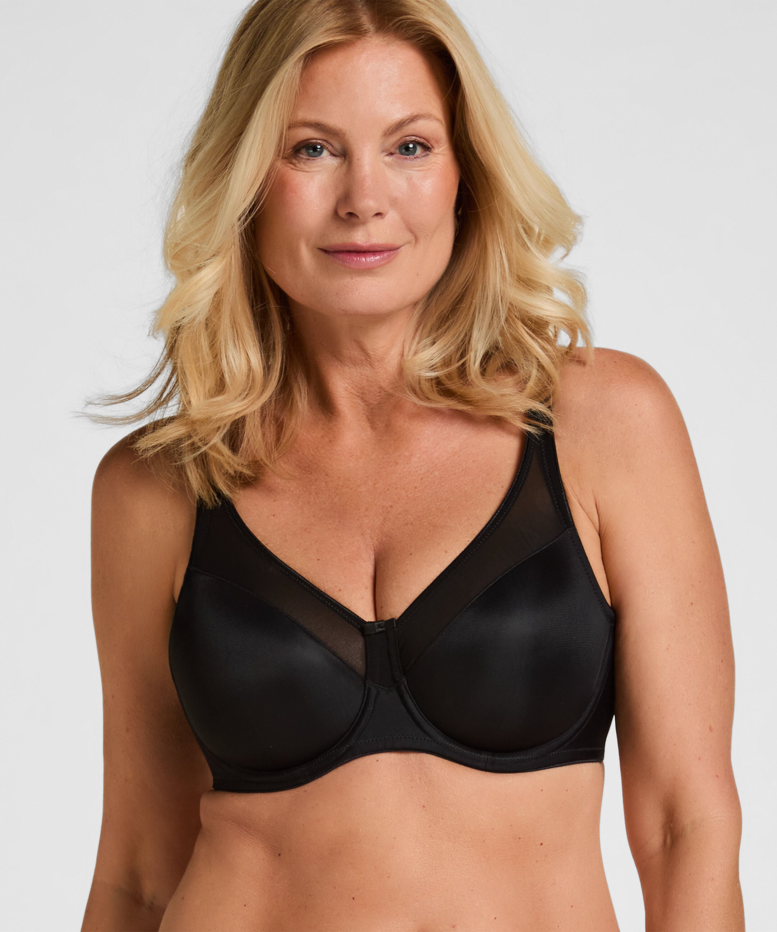 Niet-voorgevormde minimizer beugel bh Nina, Zwart Niet-voorgevormde minimizer beugel bh Nina, Zwart