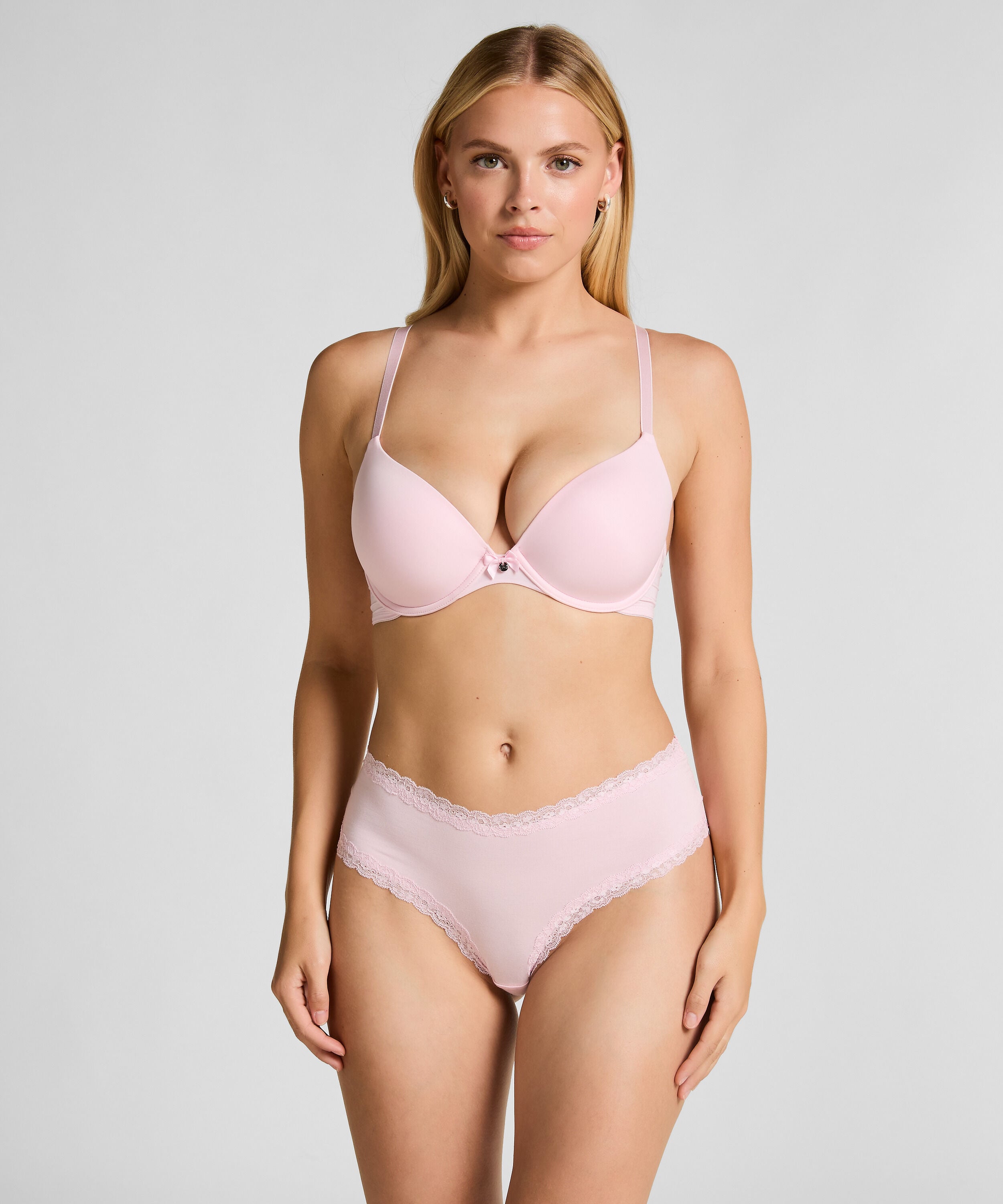 Brazilian Alex, Roze Brazilian Alex, Roze